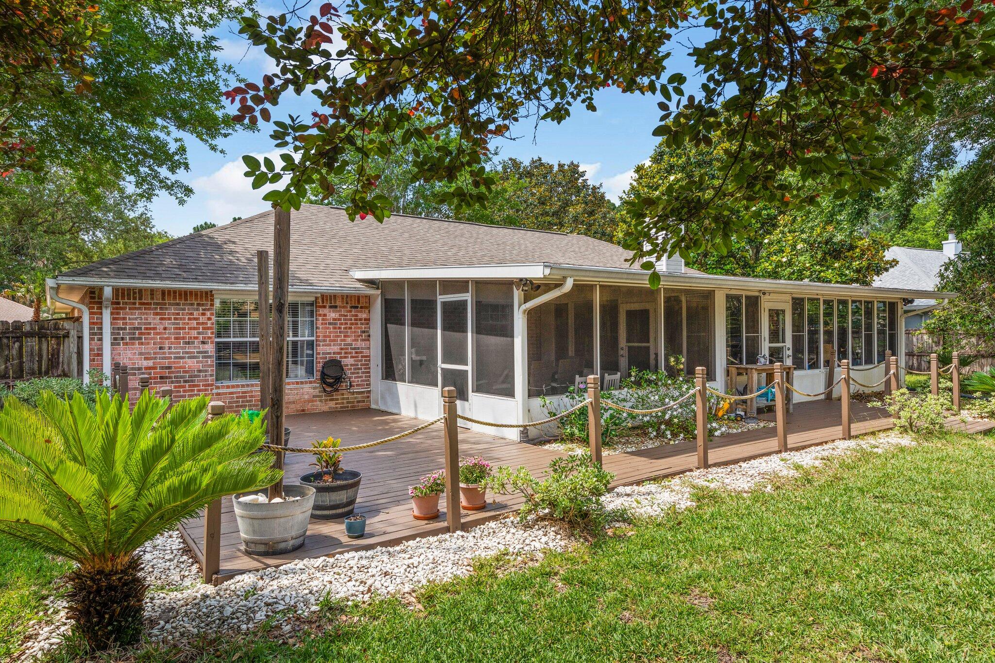 SOUTHMINSTER VILLAGE - Residential Lease