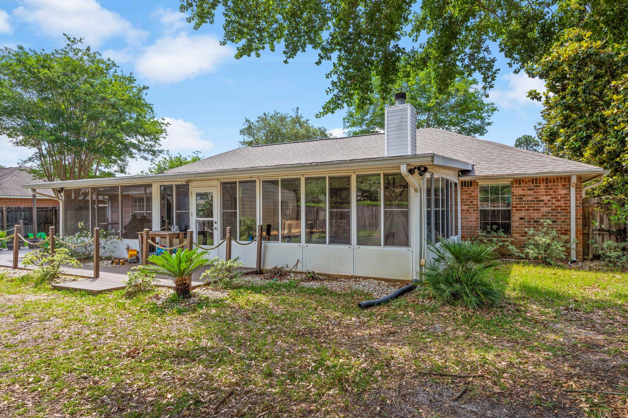 SOUTHMINSTER VILLAGE - Residential Lease