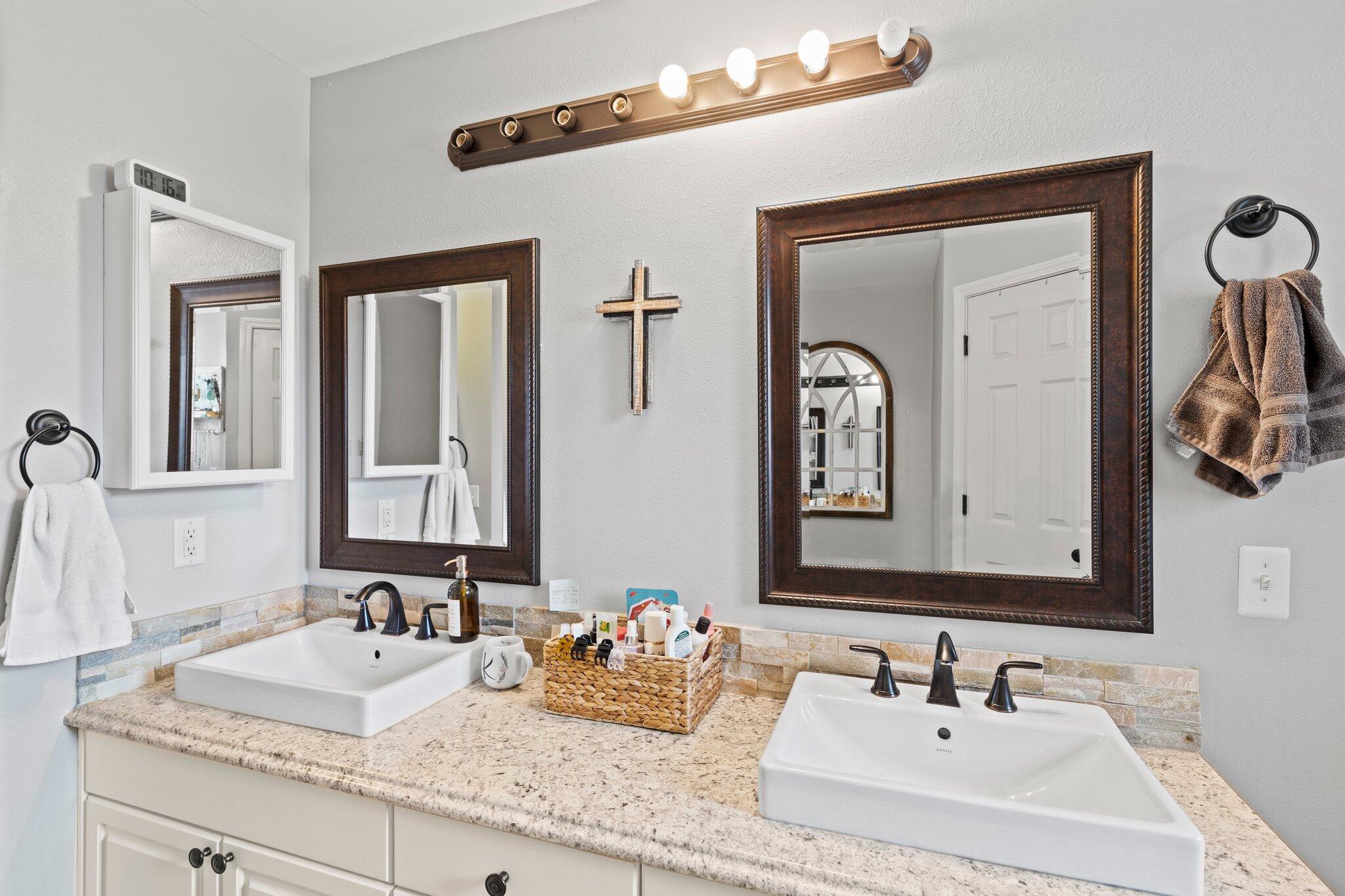 SOUTHMINSTER VILLAGE - Residential Lease