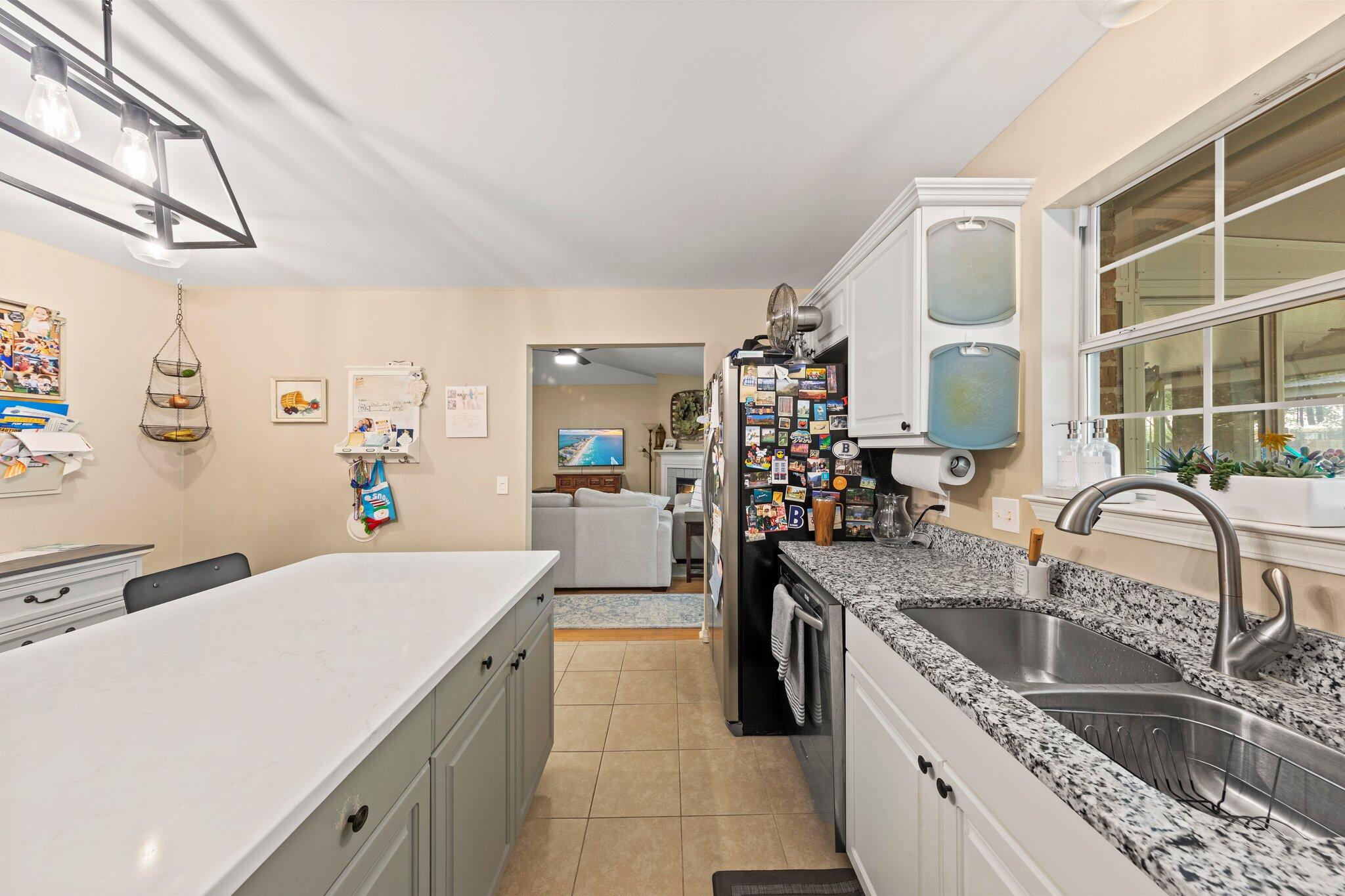 SOUTHMINSTER VILLAGE - Residential Lease