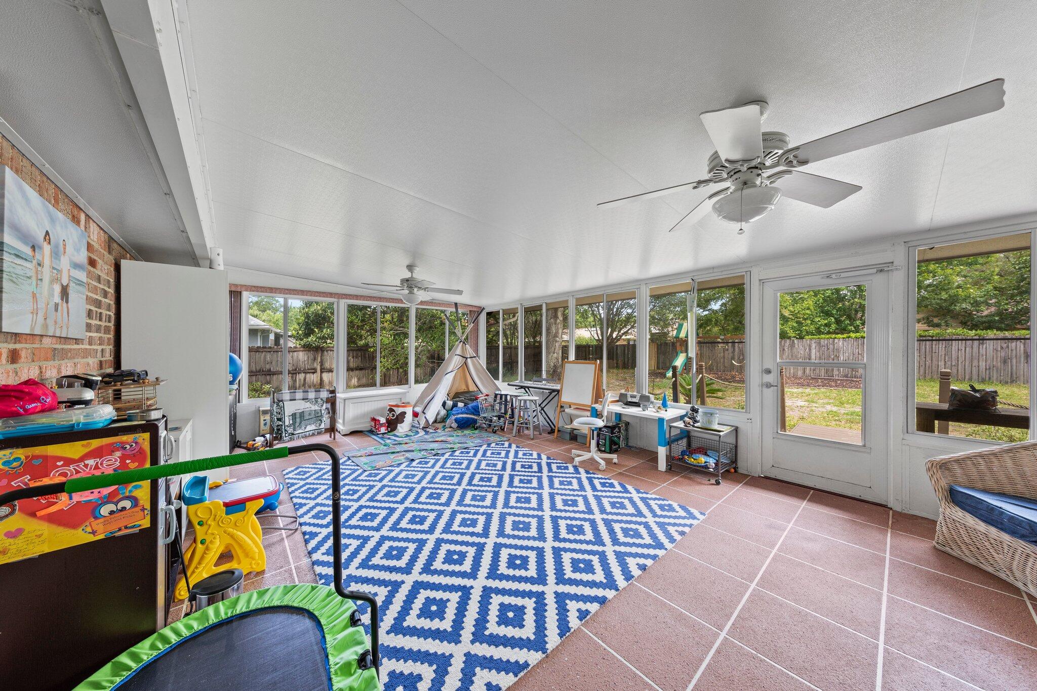 SOUTHMINSTER VILLAGE - Residential Lease