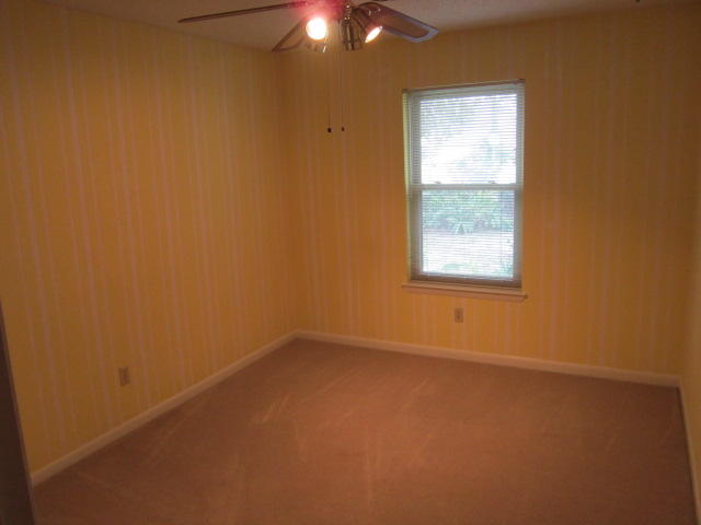 MARY ESTHER MANOR 1ST ADDN - Residential