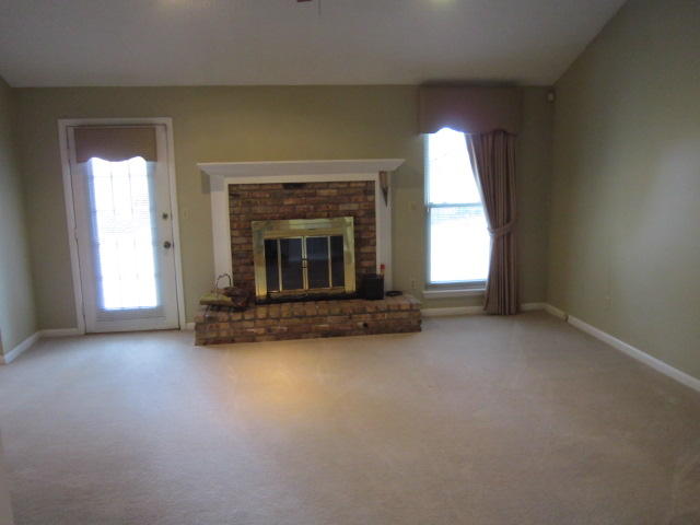 MARY ESTHER MANOR 1ST ADDN - Residential