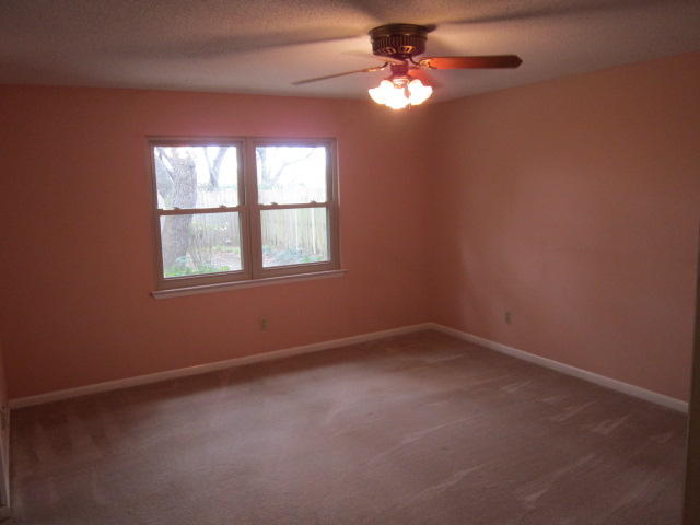 MARY ESTHER MANOR 1ST ADDN - Residential