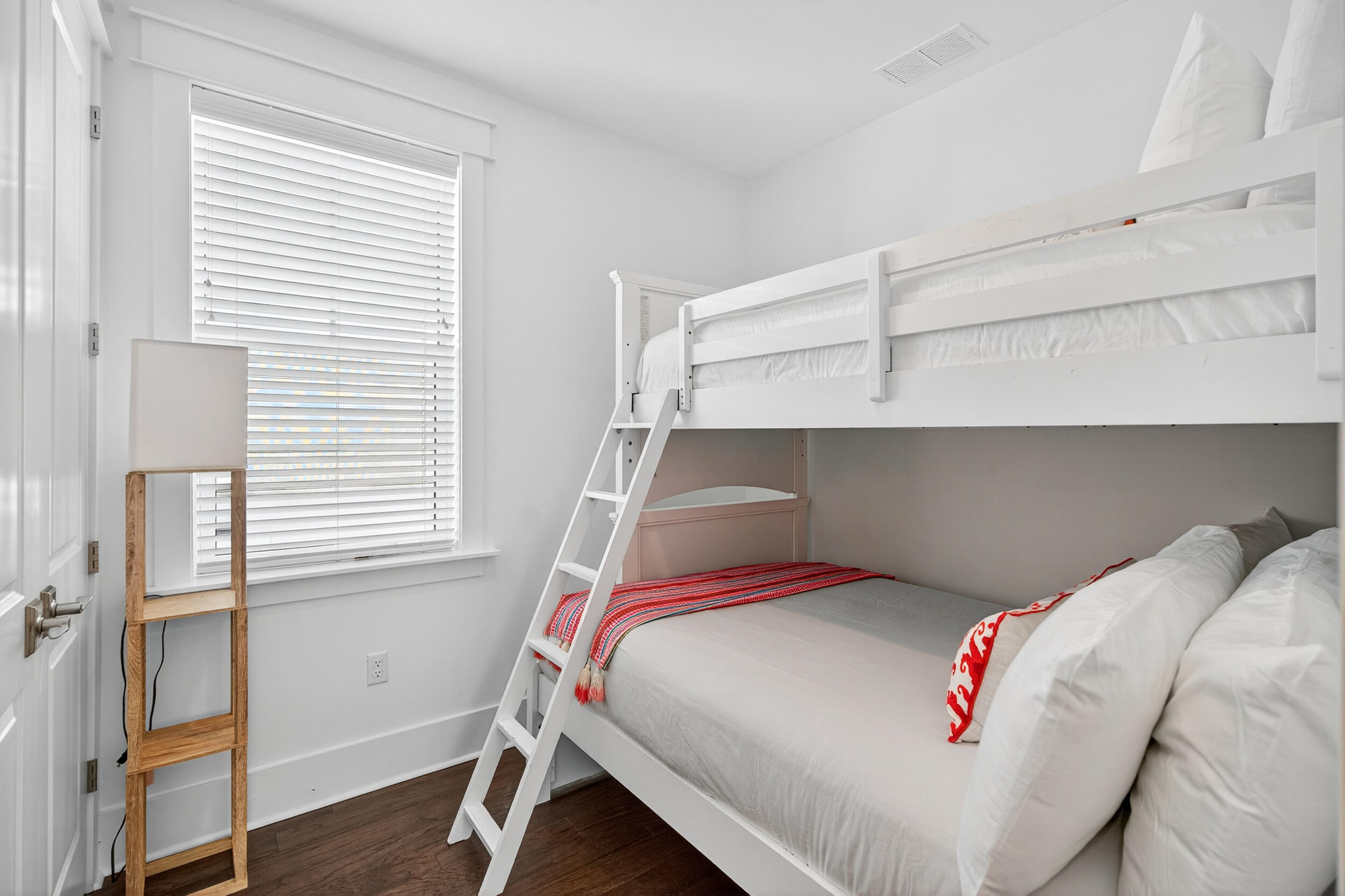 Naturewalk at Seagrove - Residential