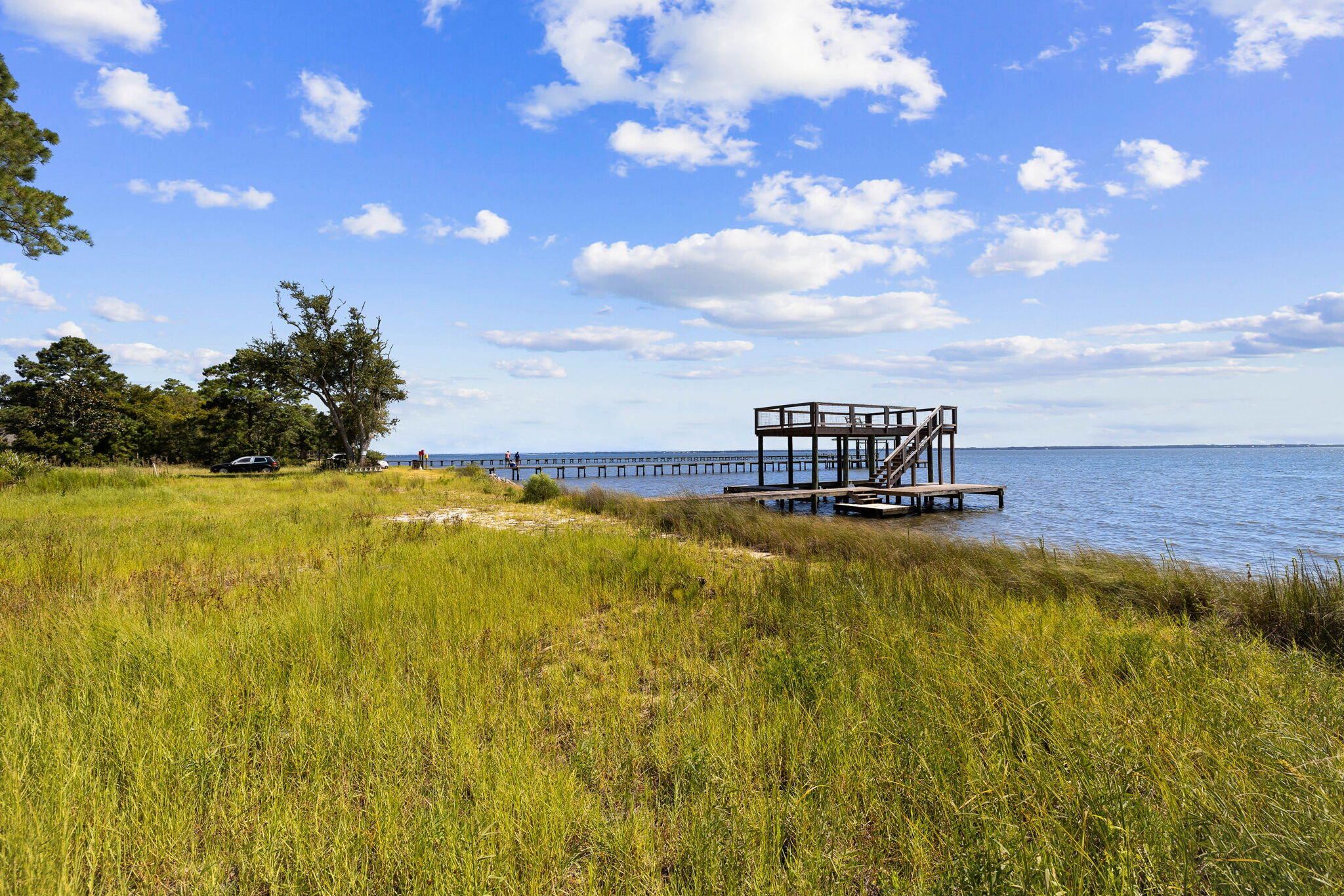 BAY HARBOUR - Land