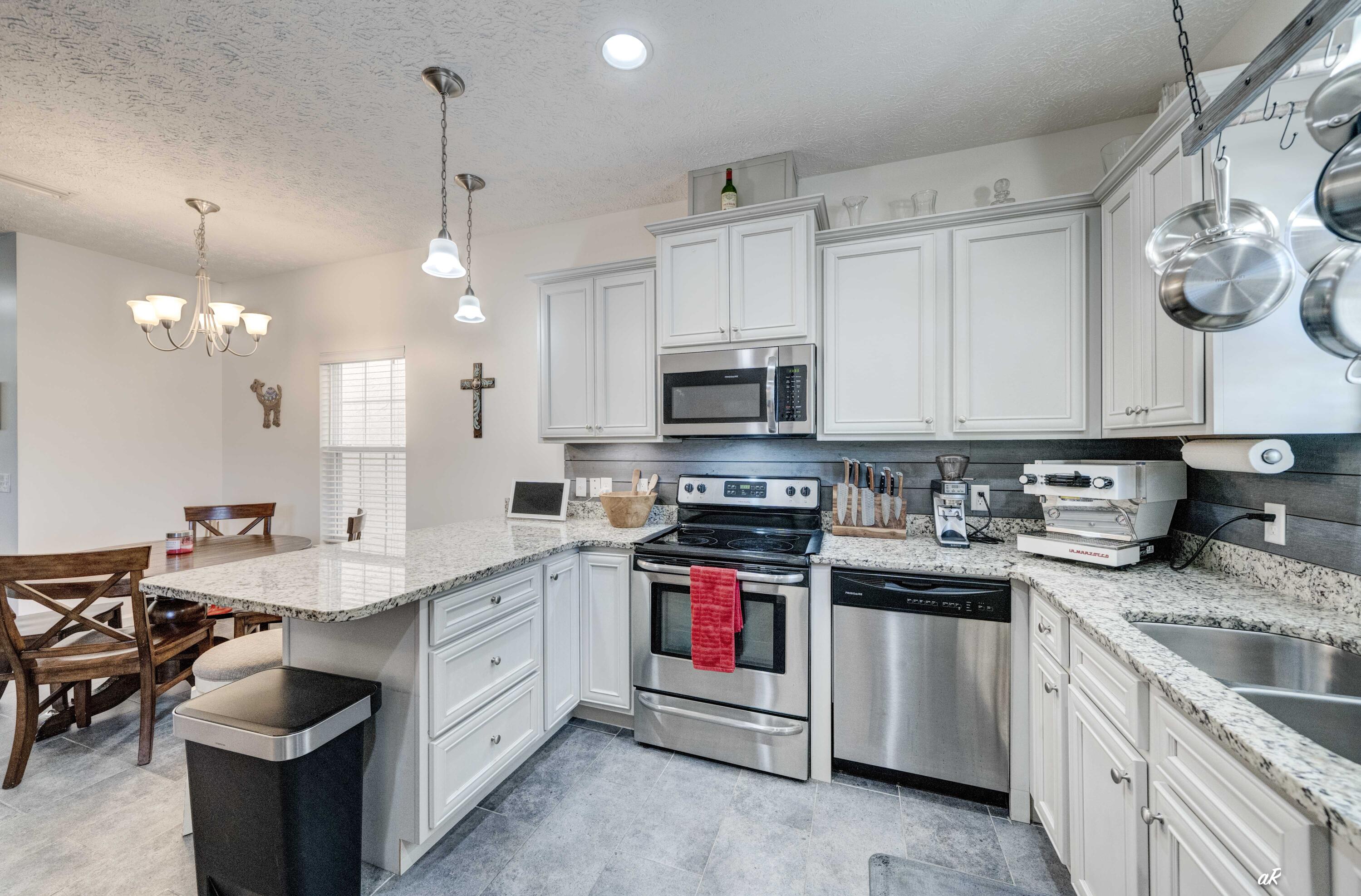 Causeway Manor - Residential