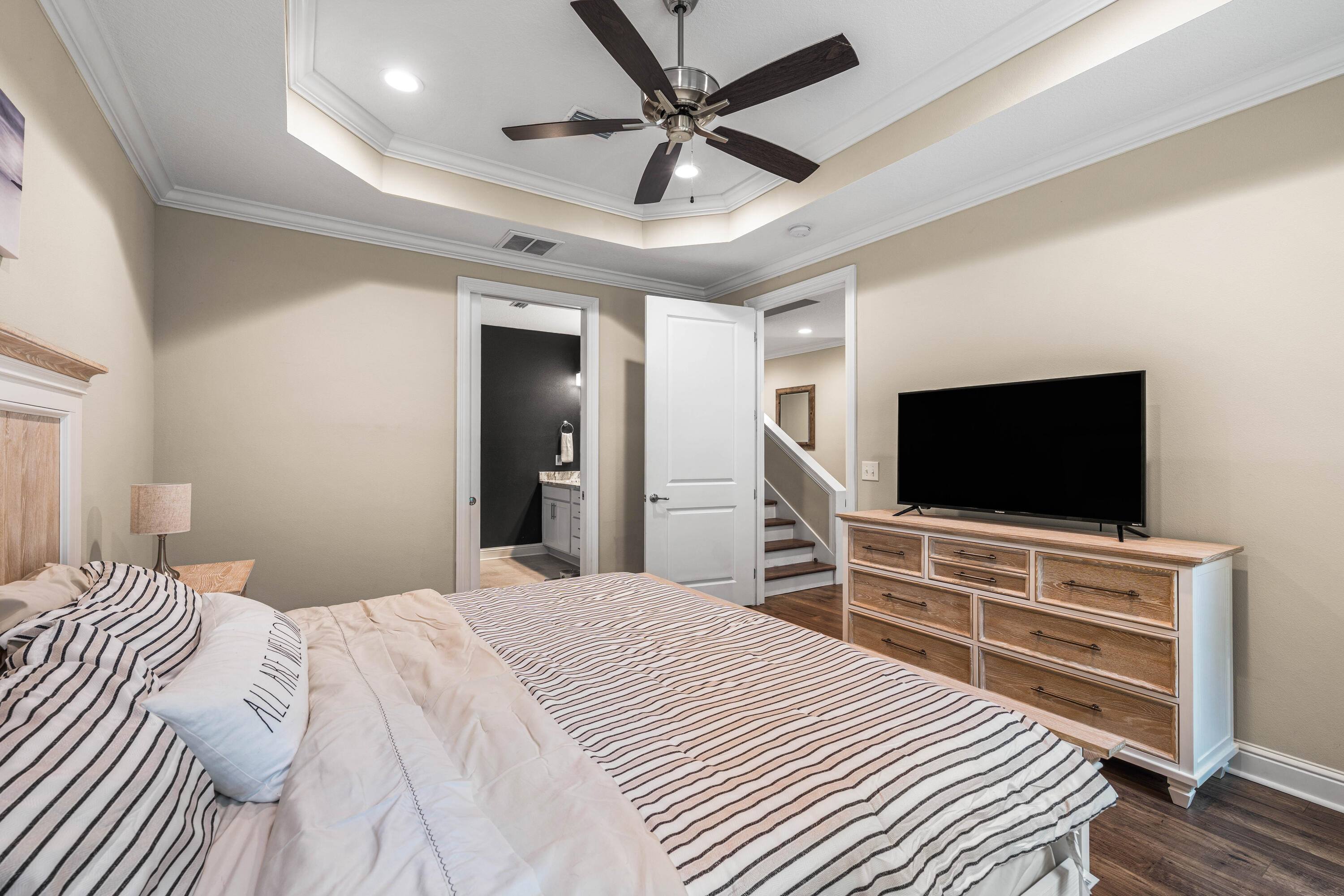 LAUREL OAKS S/D - Residential