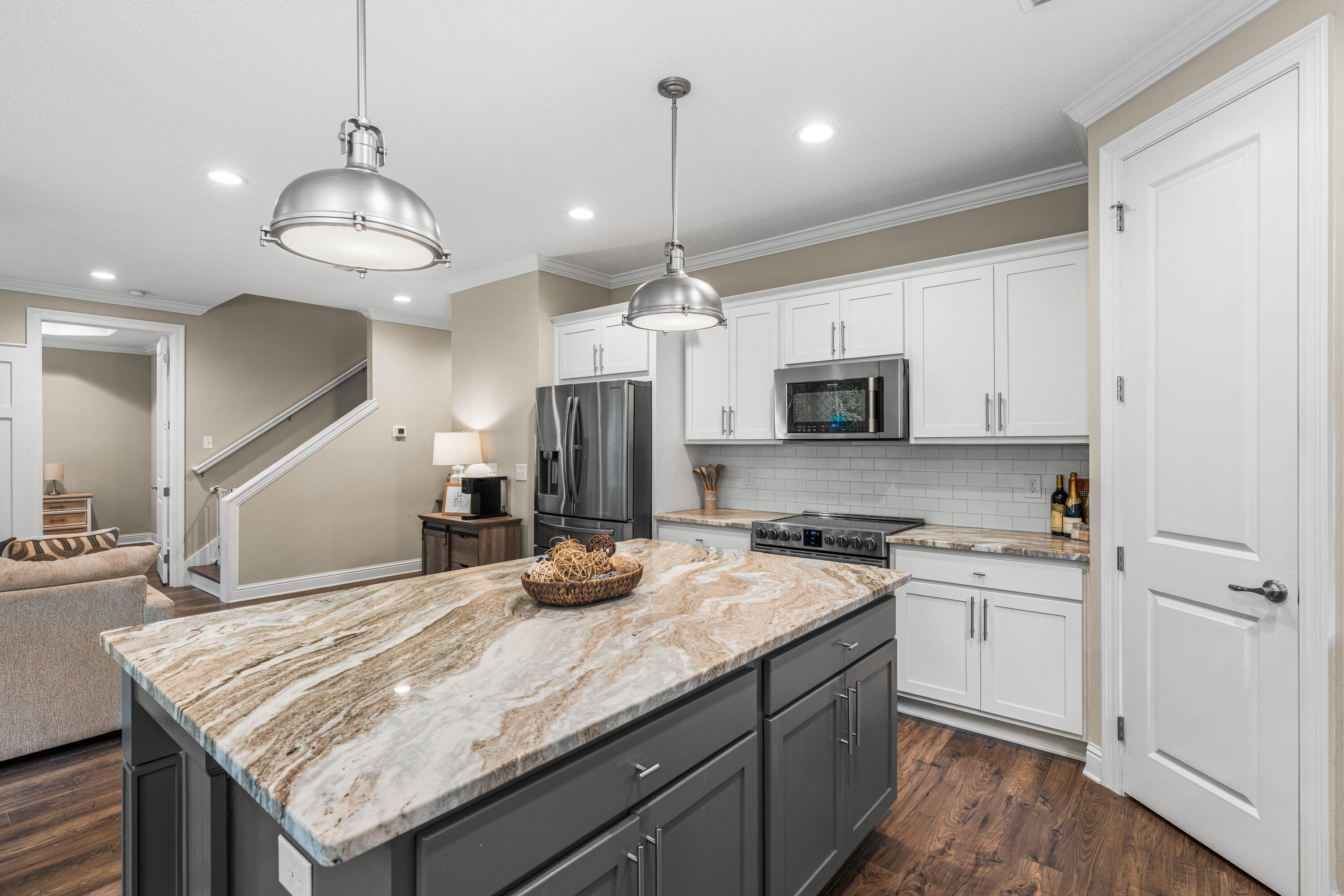 LAUREL OAKS S/D - Residential