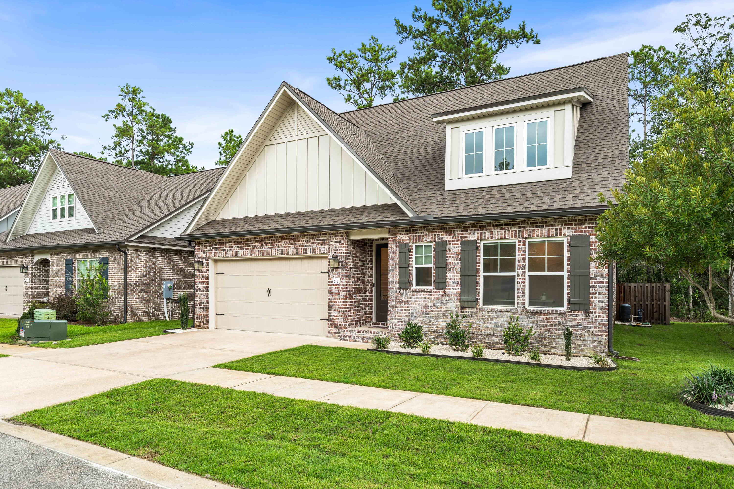 LAUREL OAKS S/D - Residential