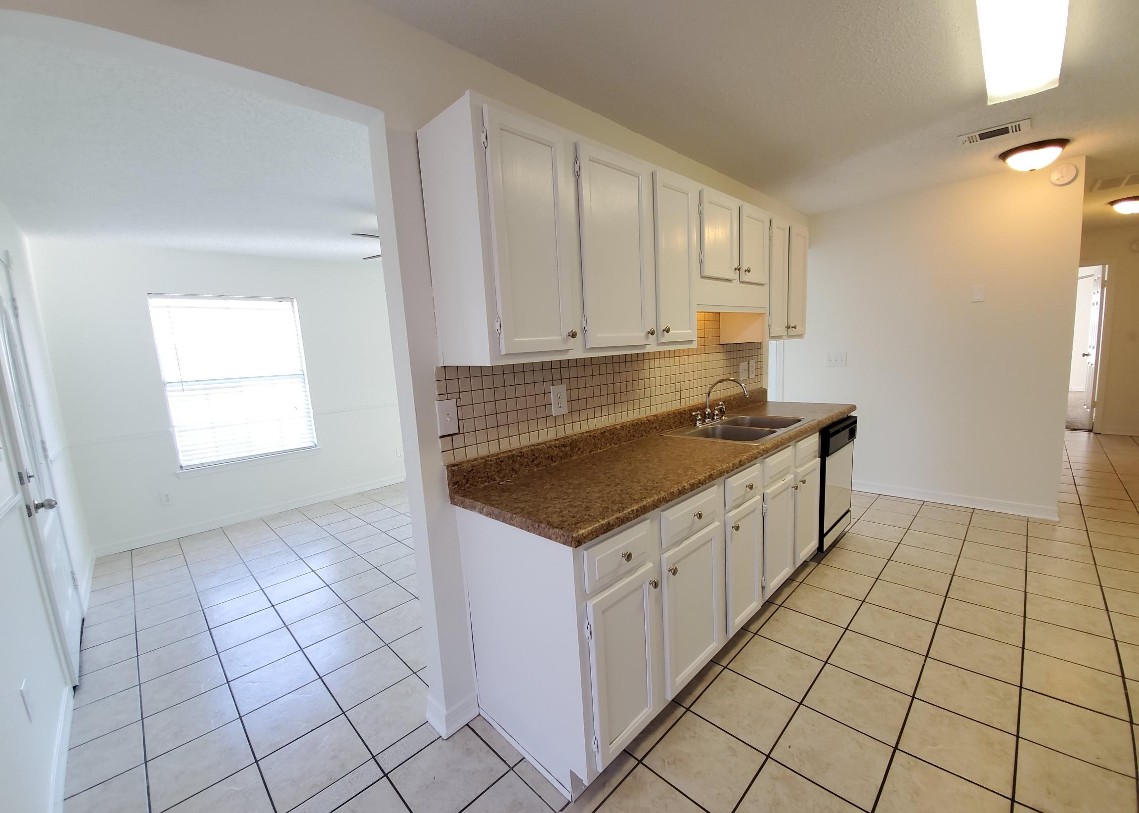 SOUTHWAY ESTATES 1ST ADDN - Residential