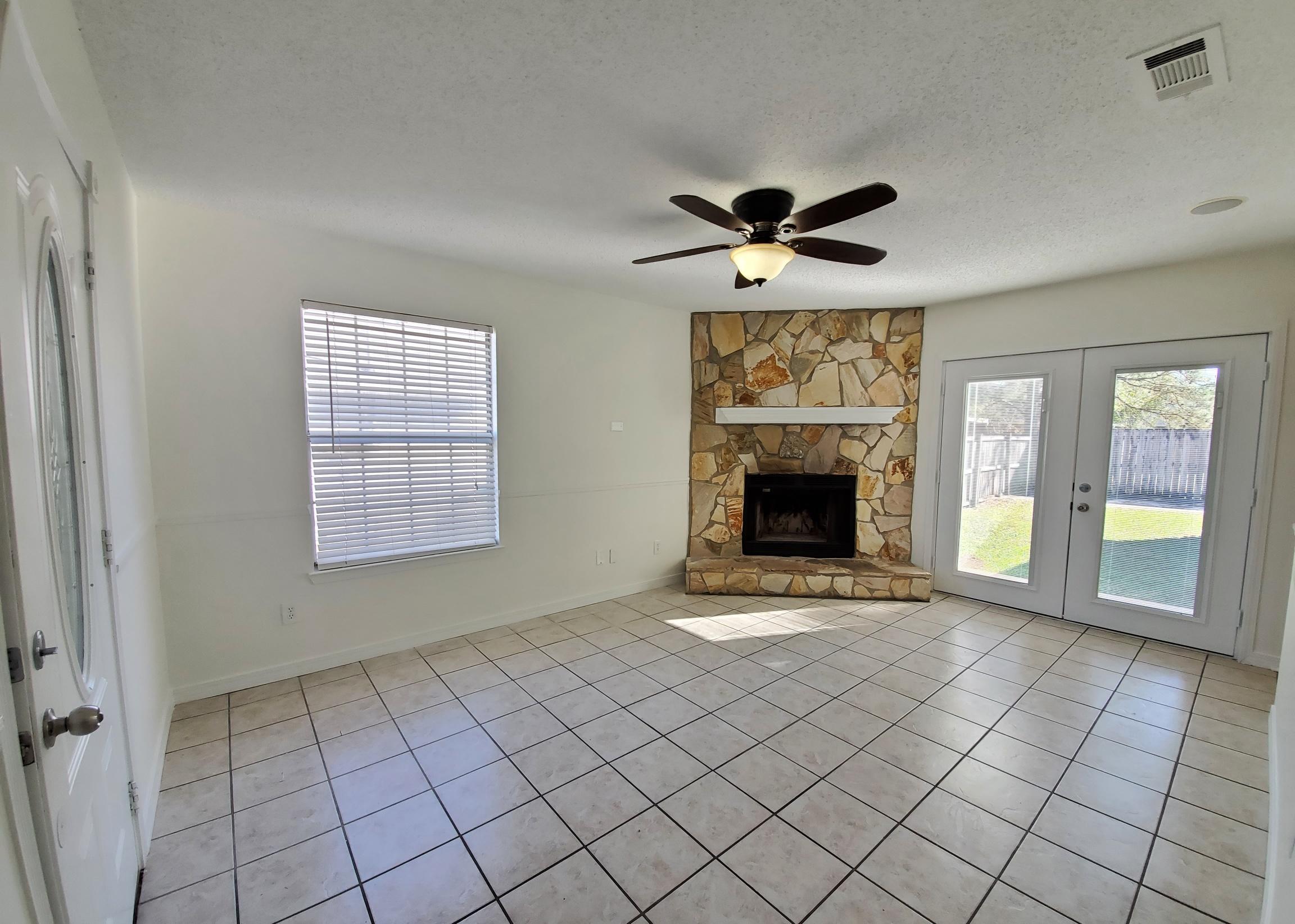 SOUTHWAY ESTATES 1ST ADDN - Residential