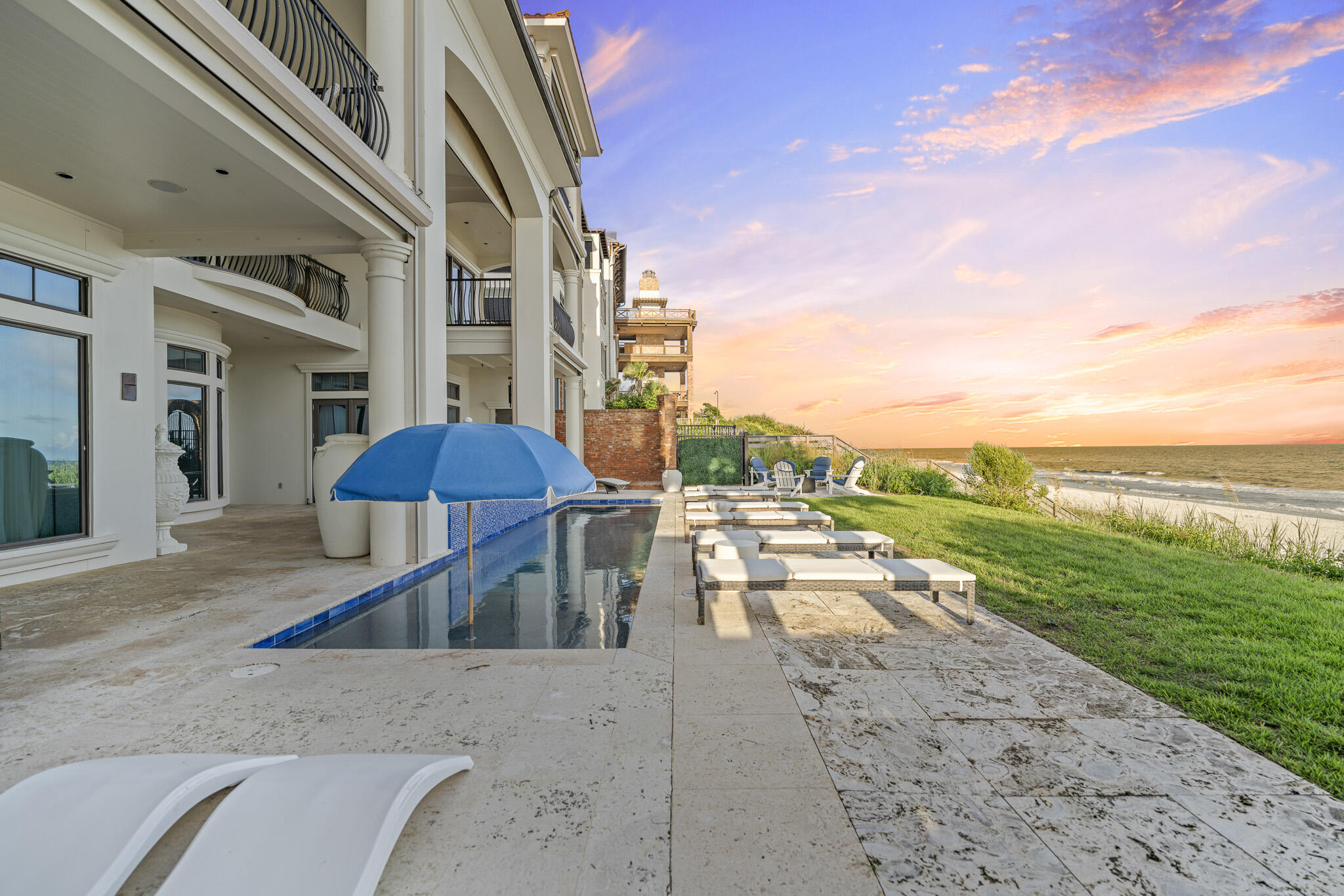 BLUE MOUNTAIN BEACH - Residential