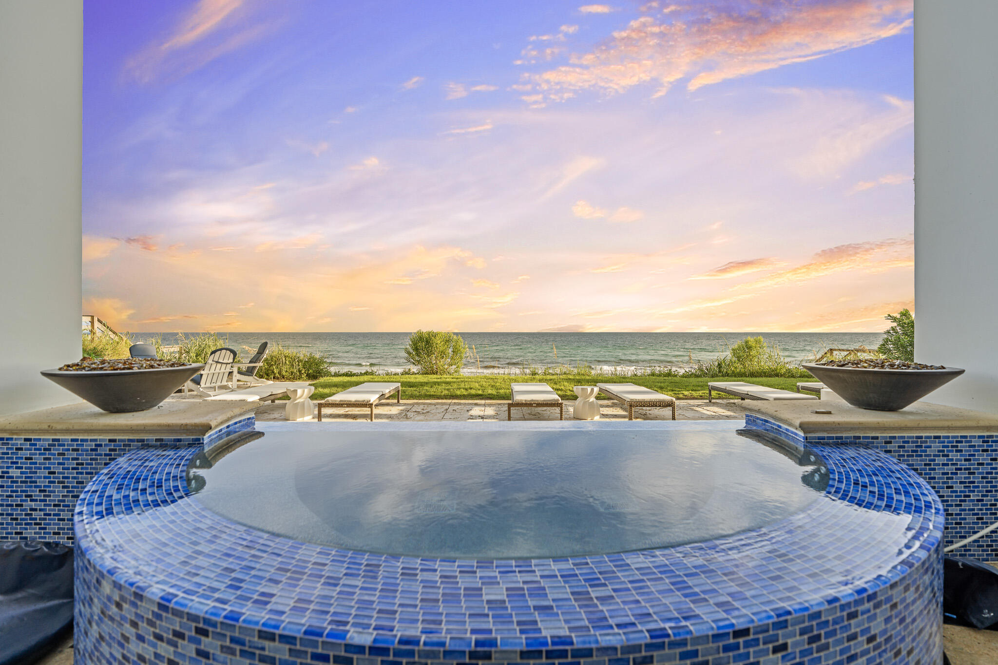 BLUE MOUNTAIN BEACH - Residential