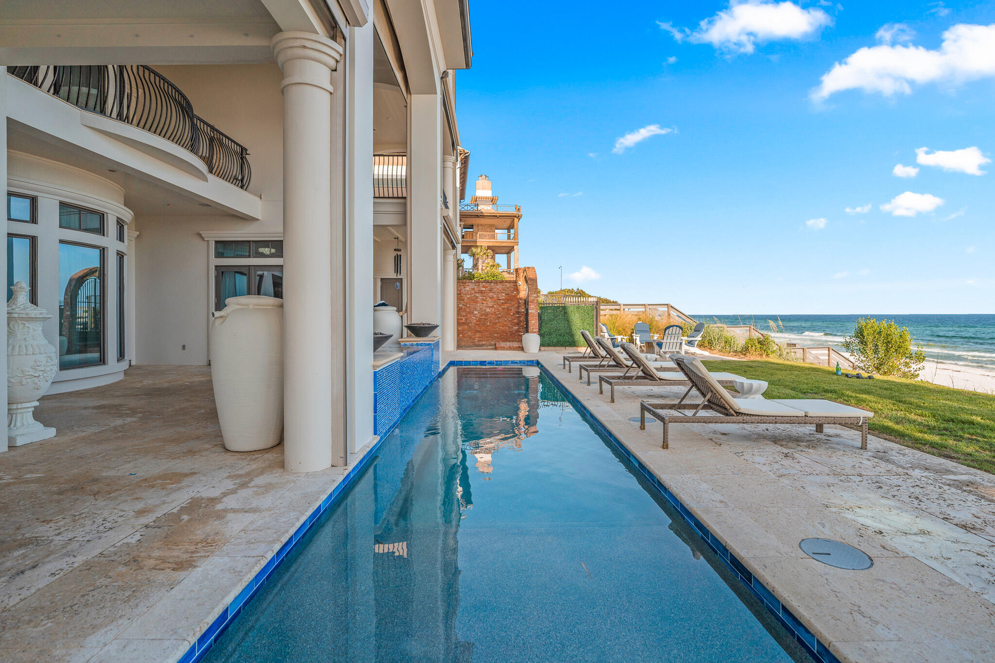 BLUE MOUNTAIN BEACH - Residential