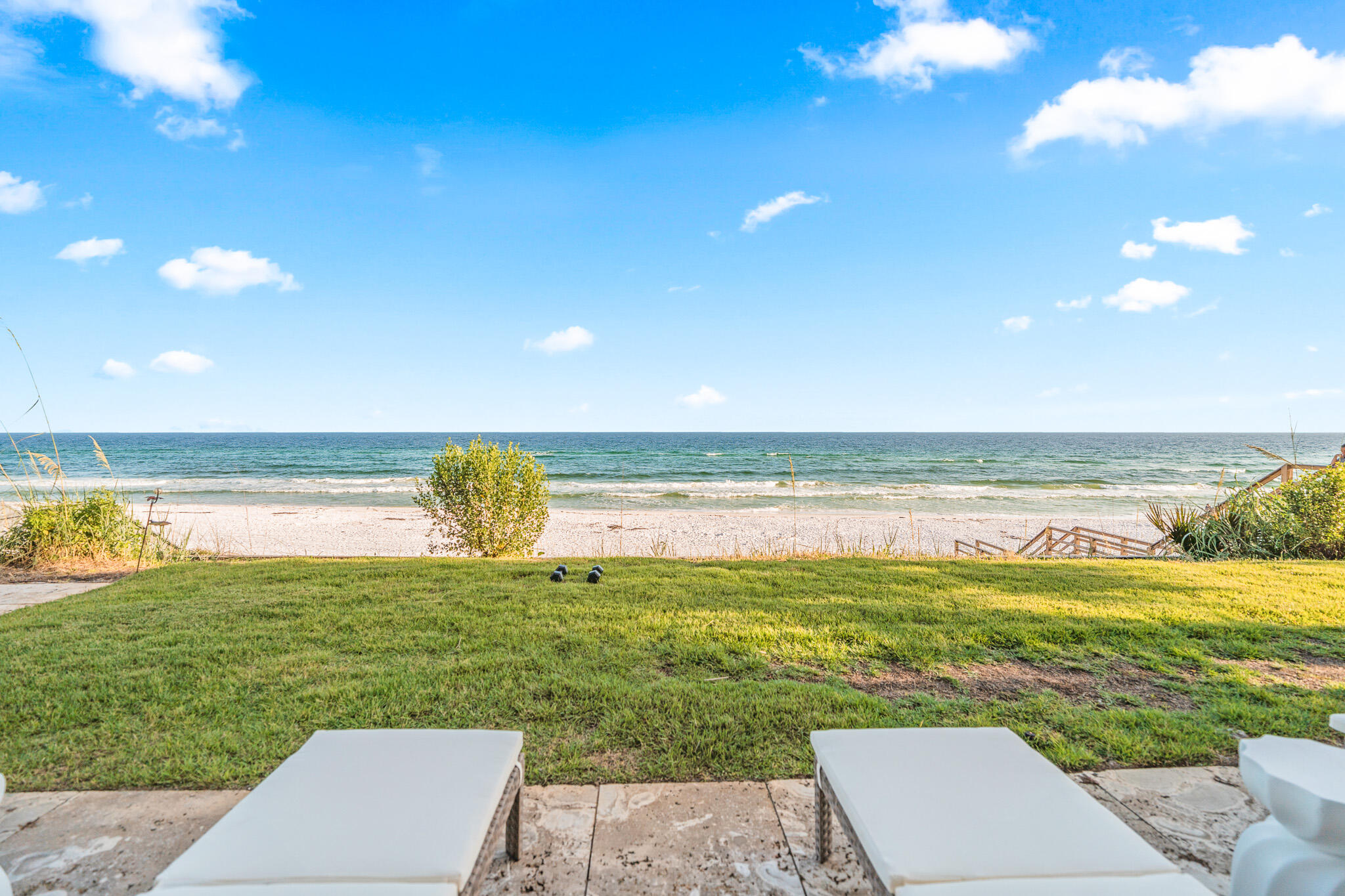 BLUE MOUNTAIN BEACH - Residential