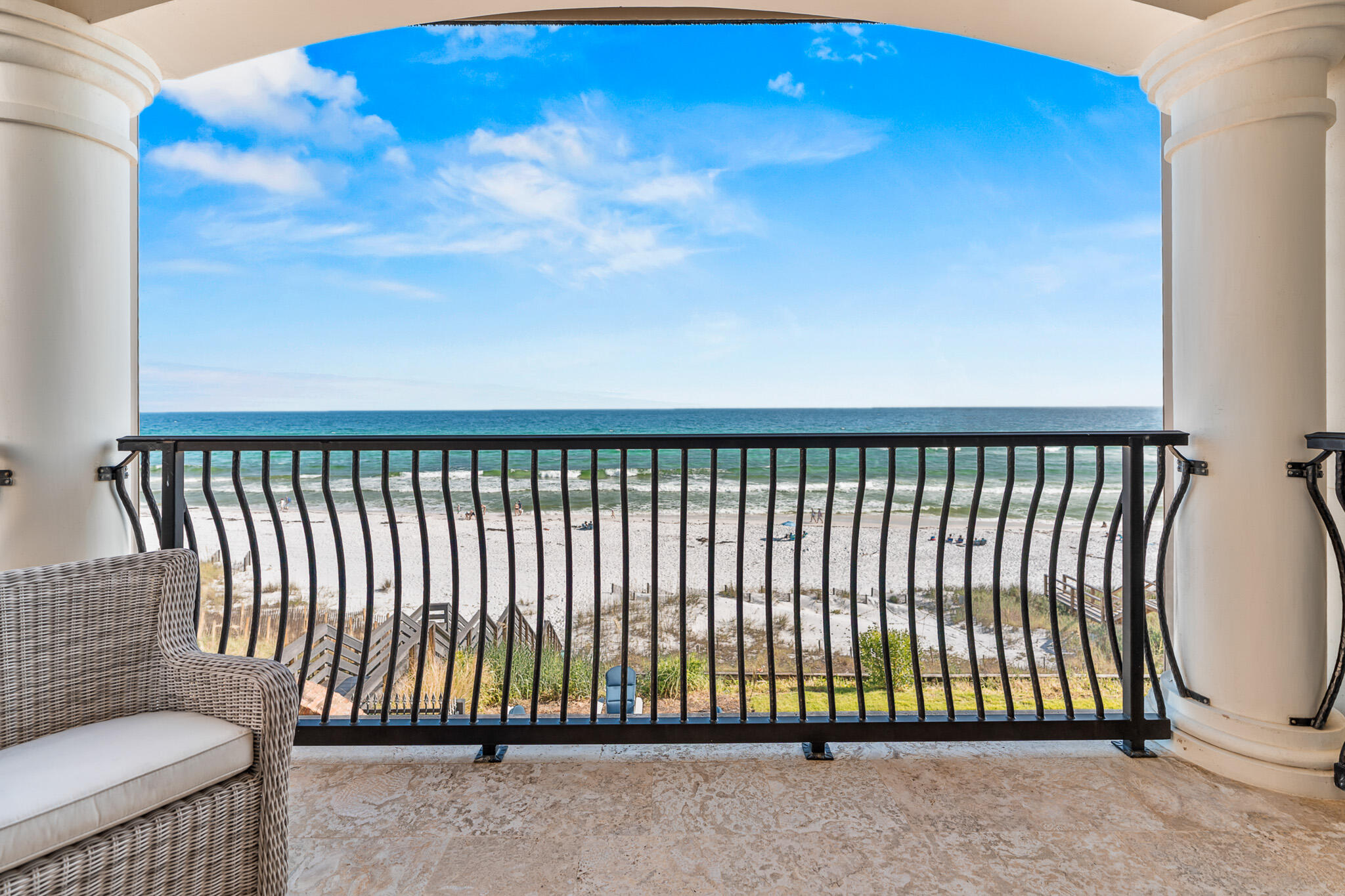 BLUE MOUNTAIN BEACH - Residential
