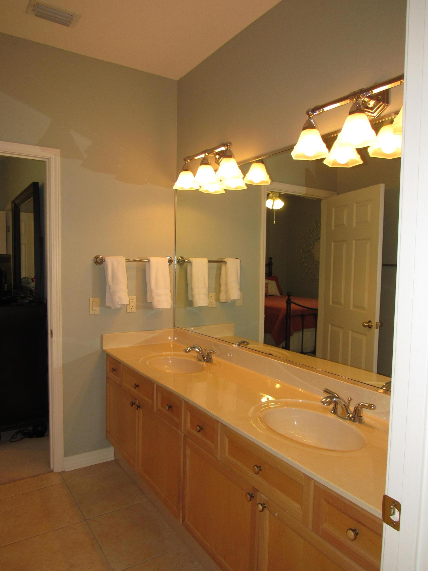 BAYSHORE PLACE PH 1 - Residential