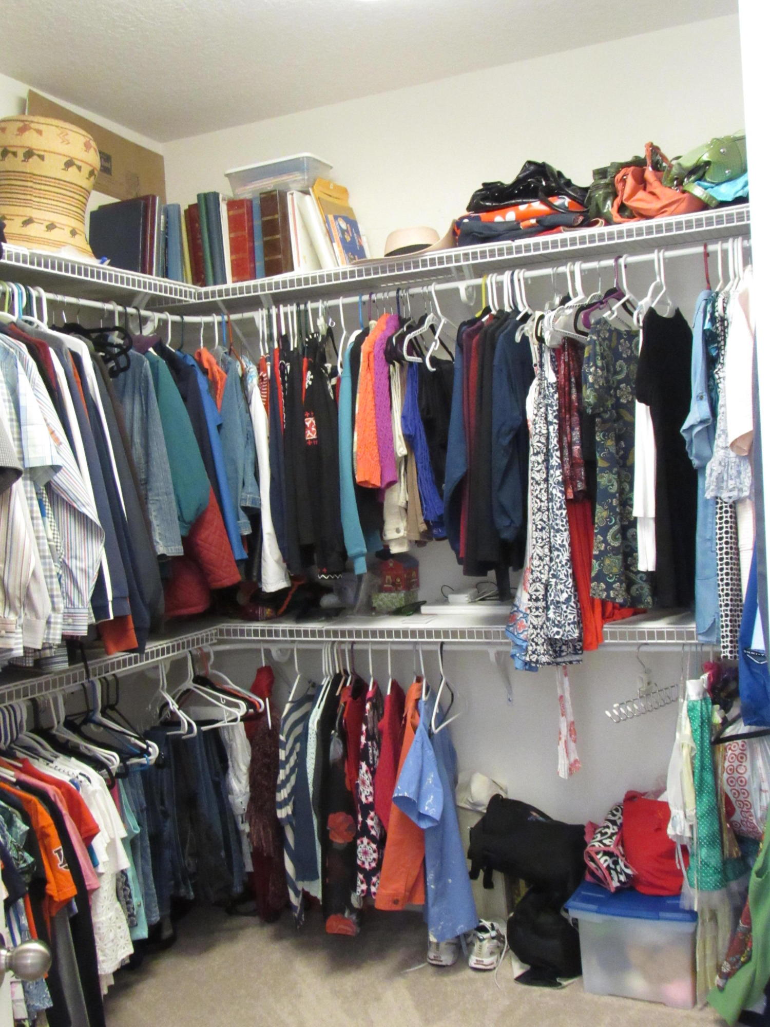 BAYSHORE PLACE PH 1 - Residential