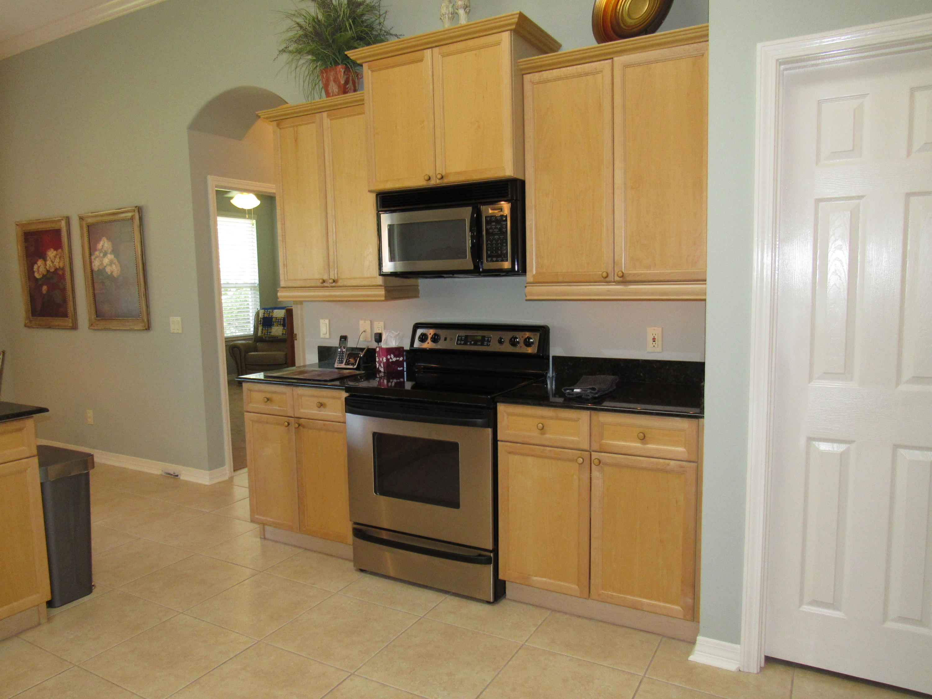 BAYSHORE PLACE PH 1 - Residential