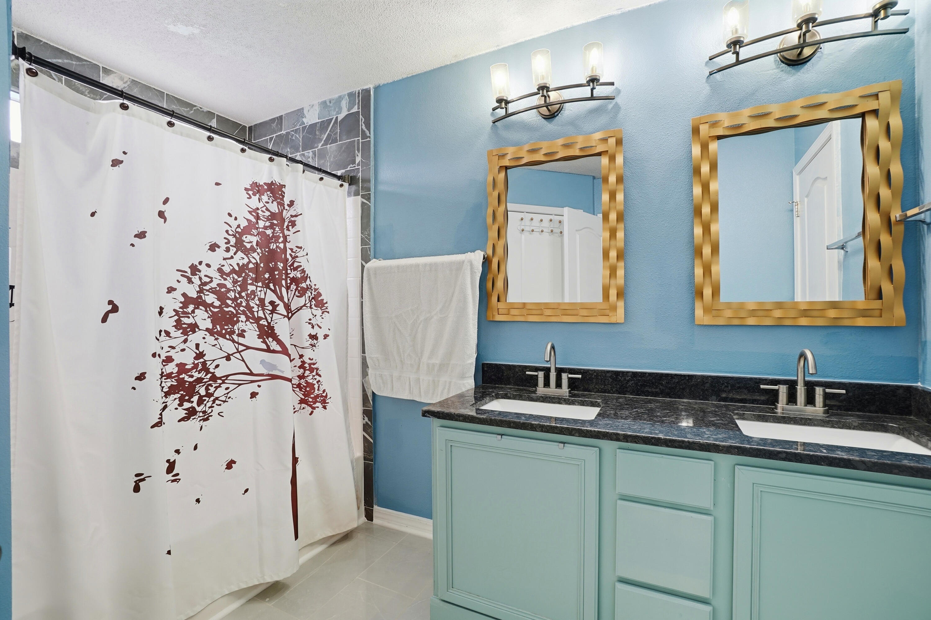 PROMISE CREEK - Residential