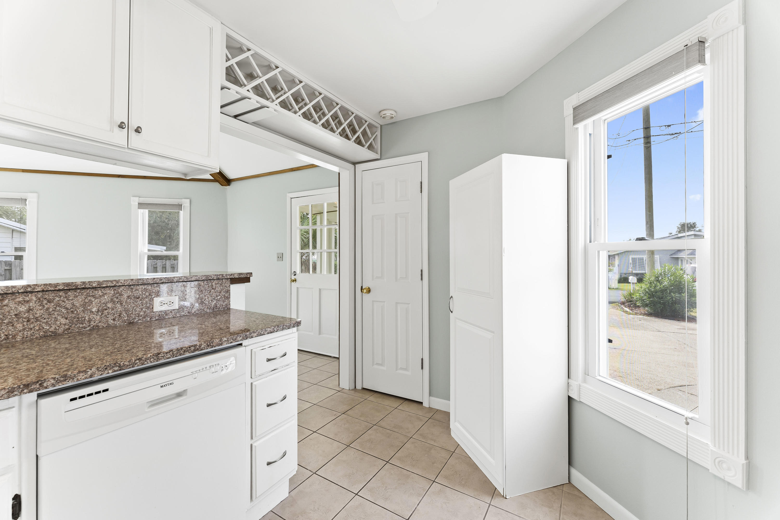 RIVIERA BEACH - Residential