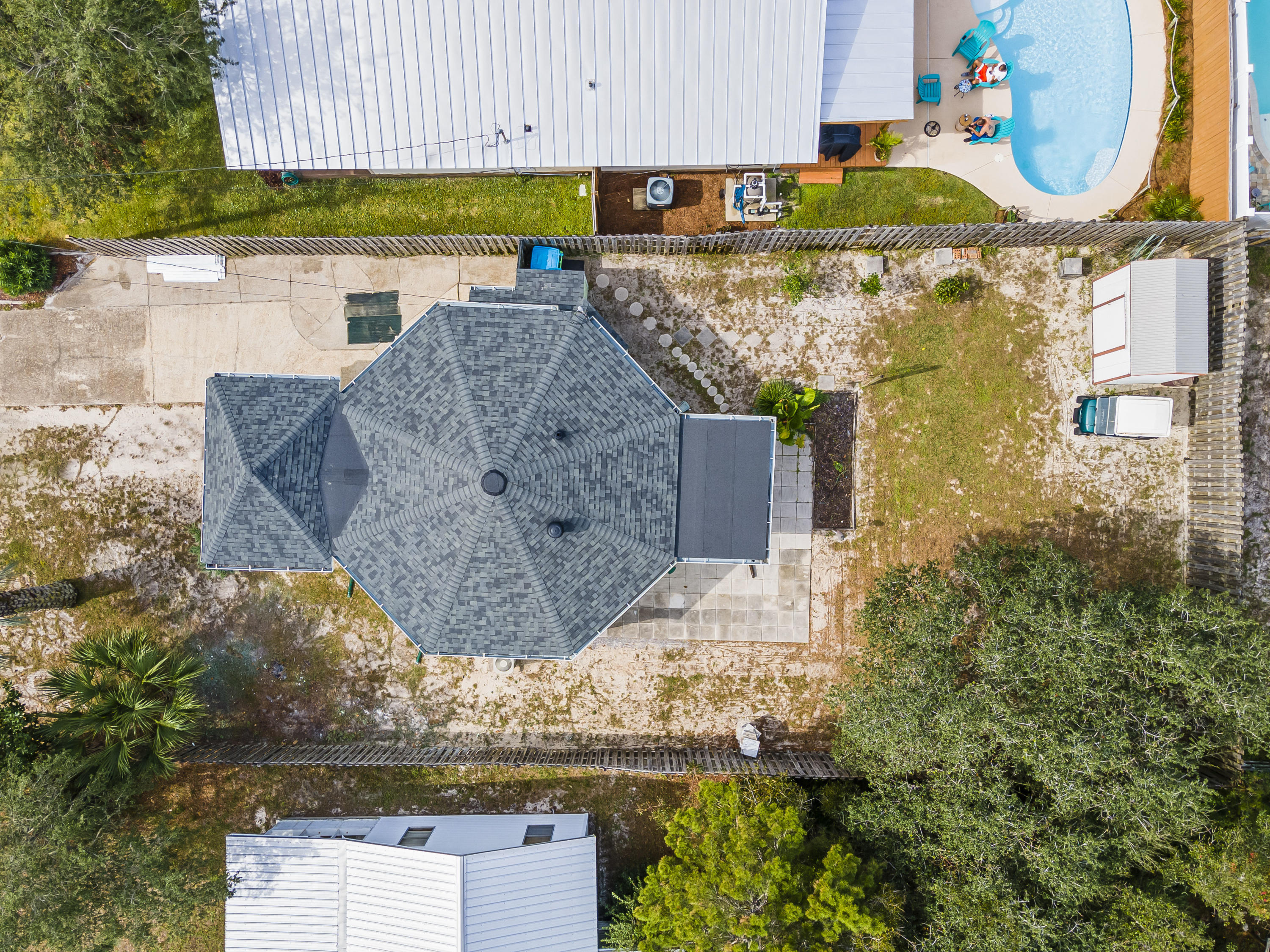 RIVIERA BEACH - Residential