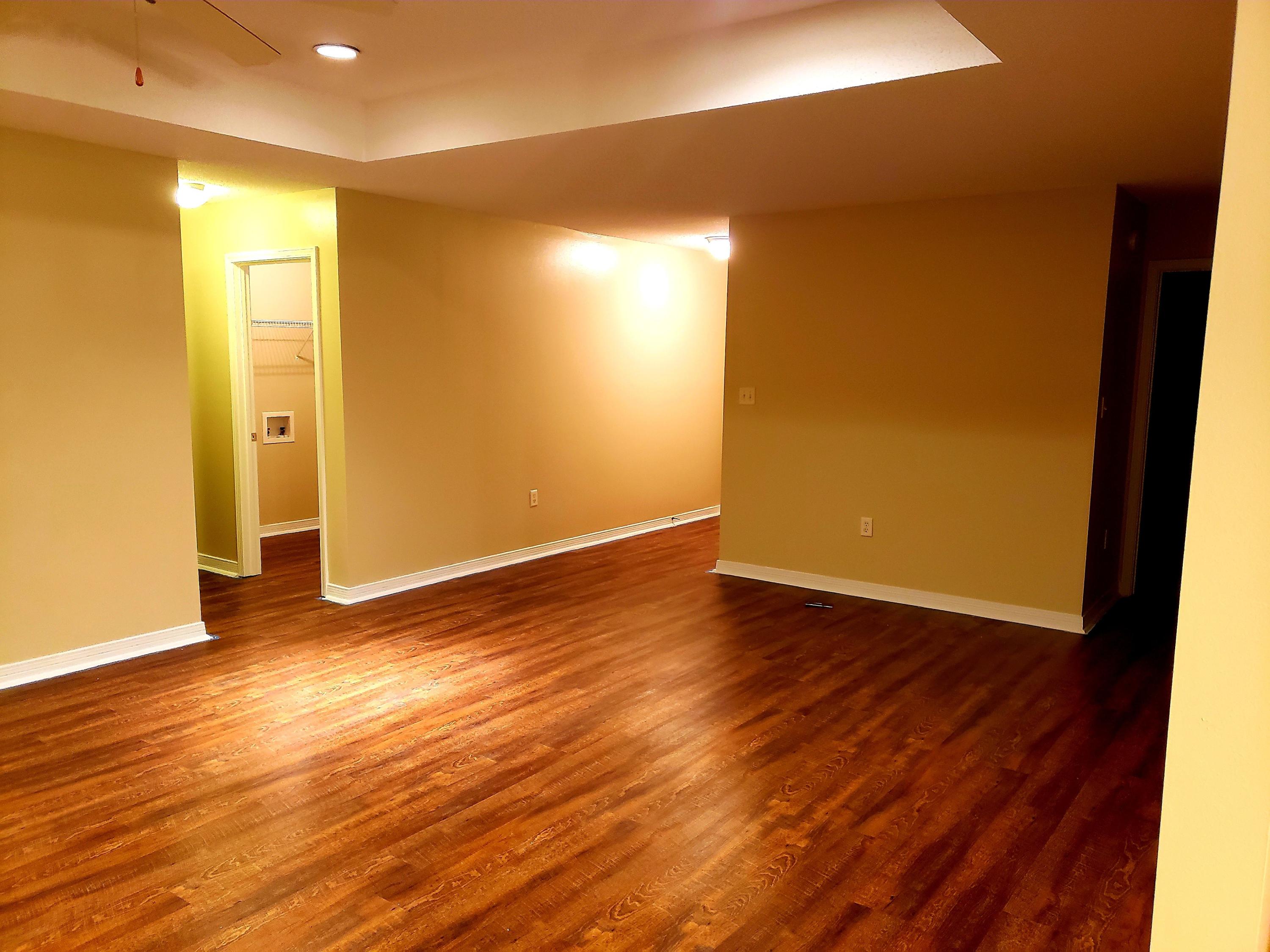 FAIRCHILD ESTATES - Residential