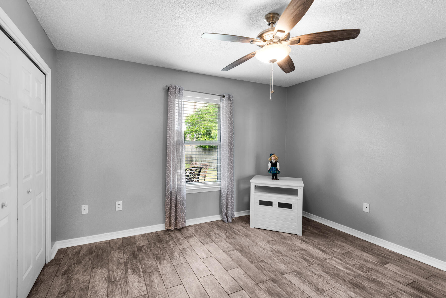 MELISSA OAKS - Residential