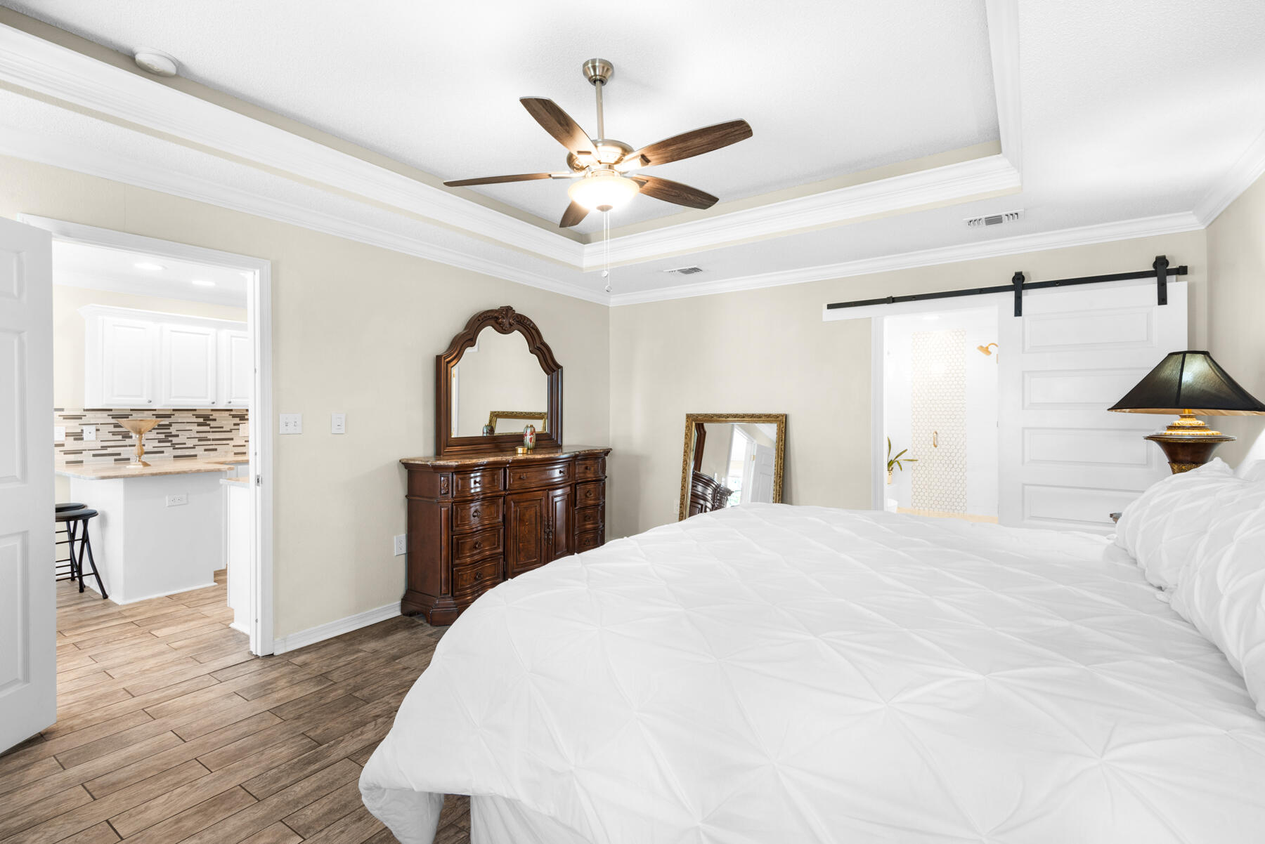 MELISSA OAKS - Residential