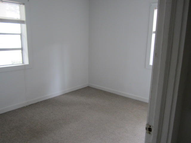 EDGEWATER - Residential Lease