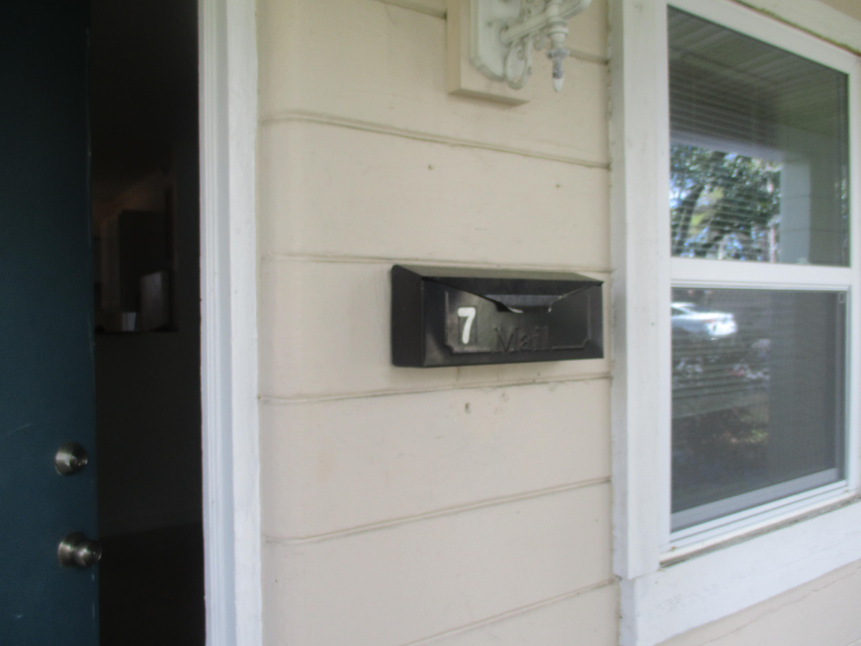 EDGEWATER - Residential Lease