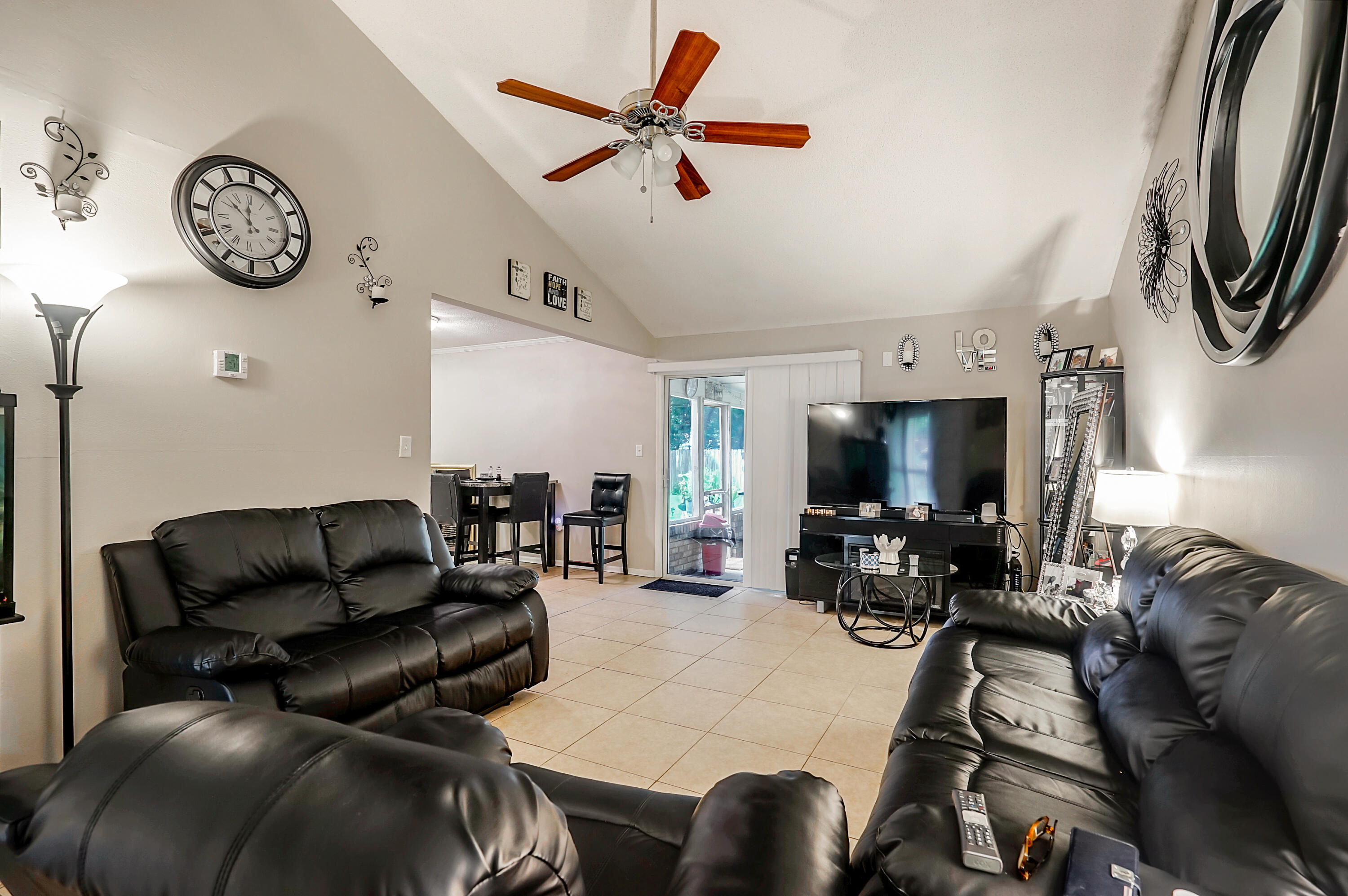 PORT DIXIE - Residential