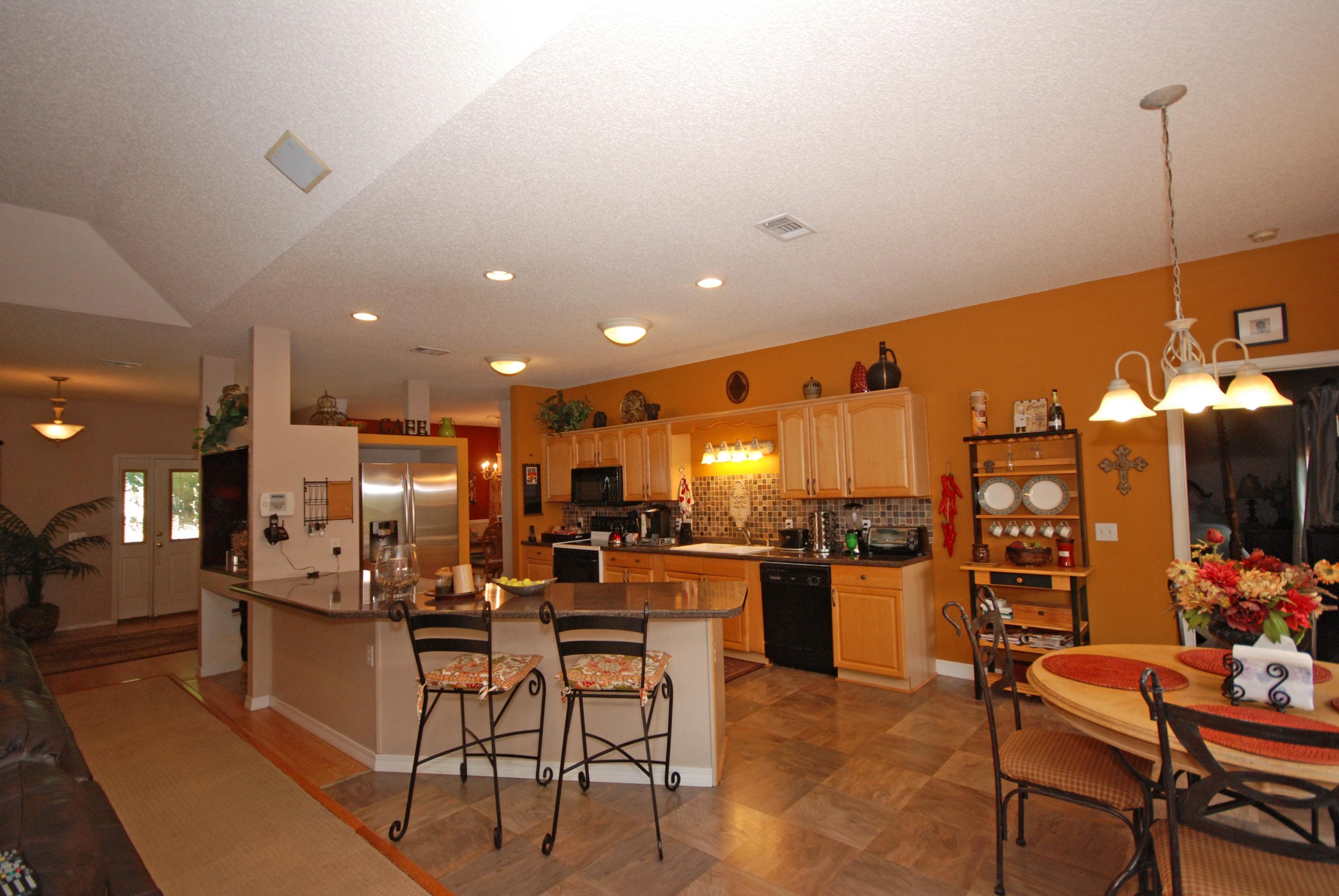 BEAVER POND ESTATES - Residential