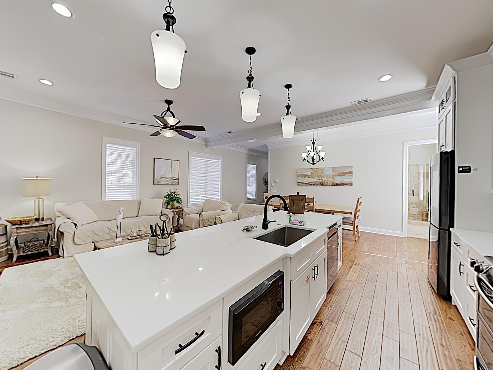 DESTINY BY THE SEA - Residential