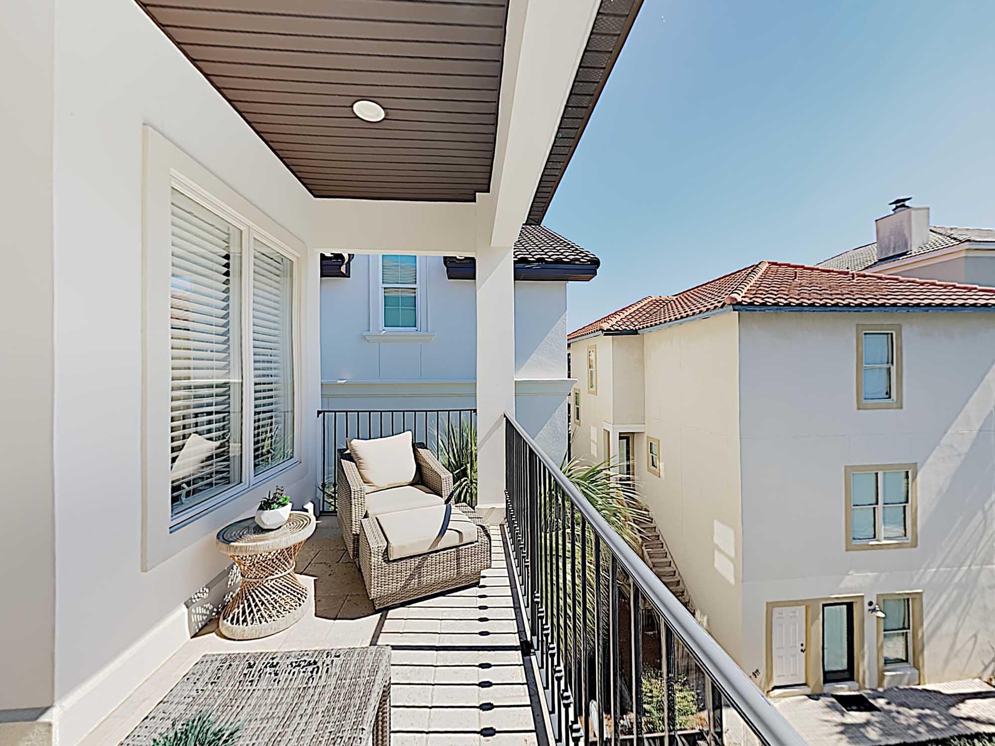 DESTINY BY THE SEA - Residential