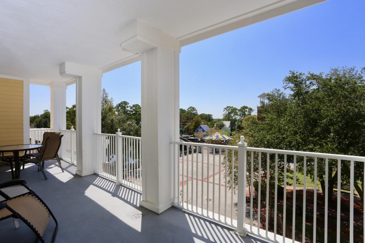 OBSERVATION POINT - Residential