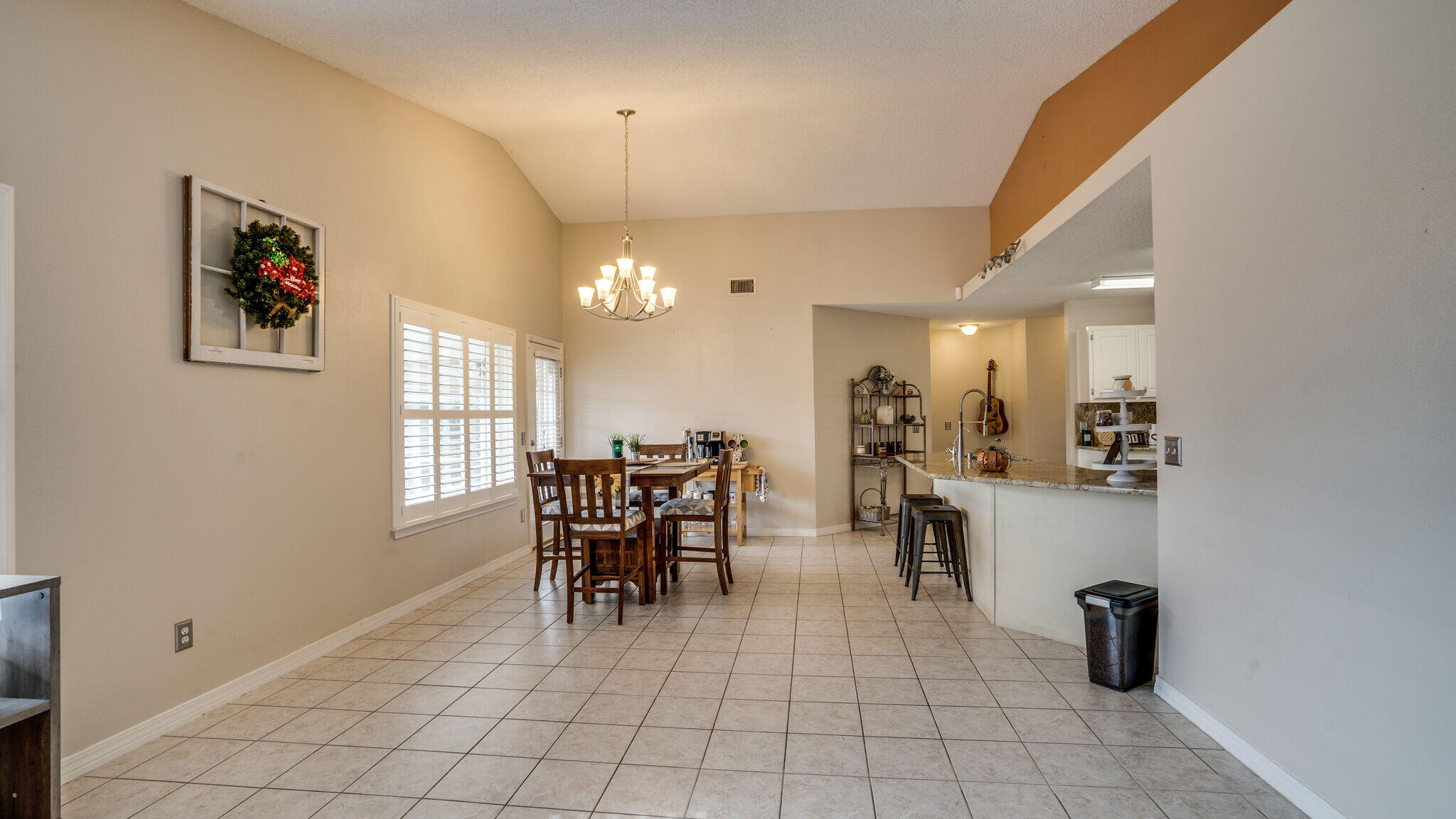 WHISPERING WOODS - Residential