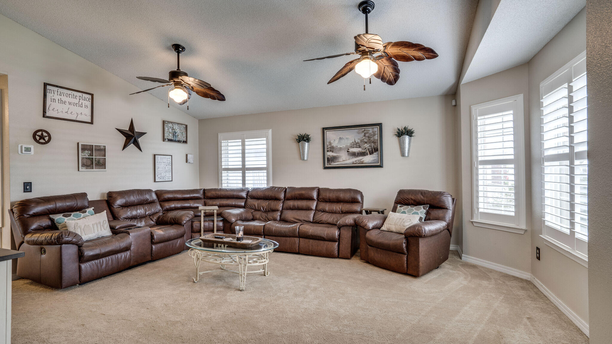 WHISPERING WOODS - Residential