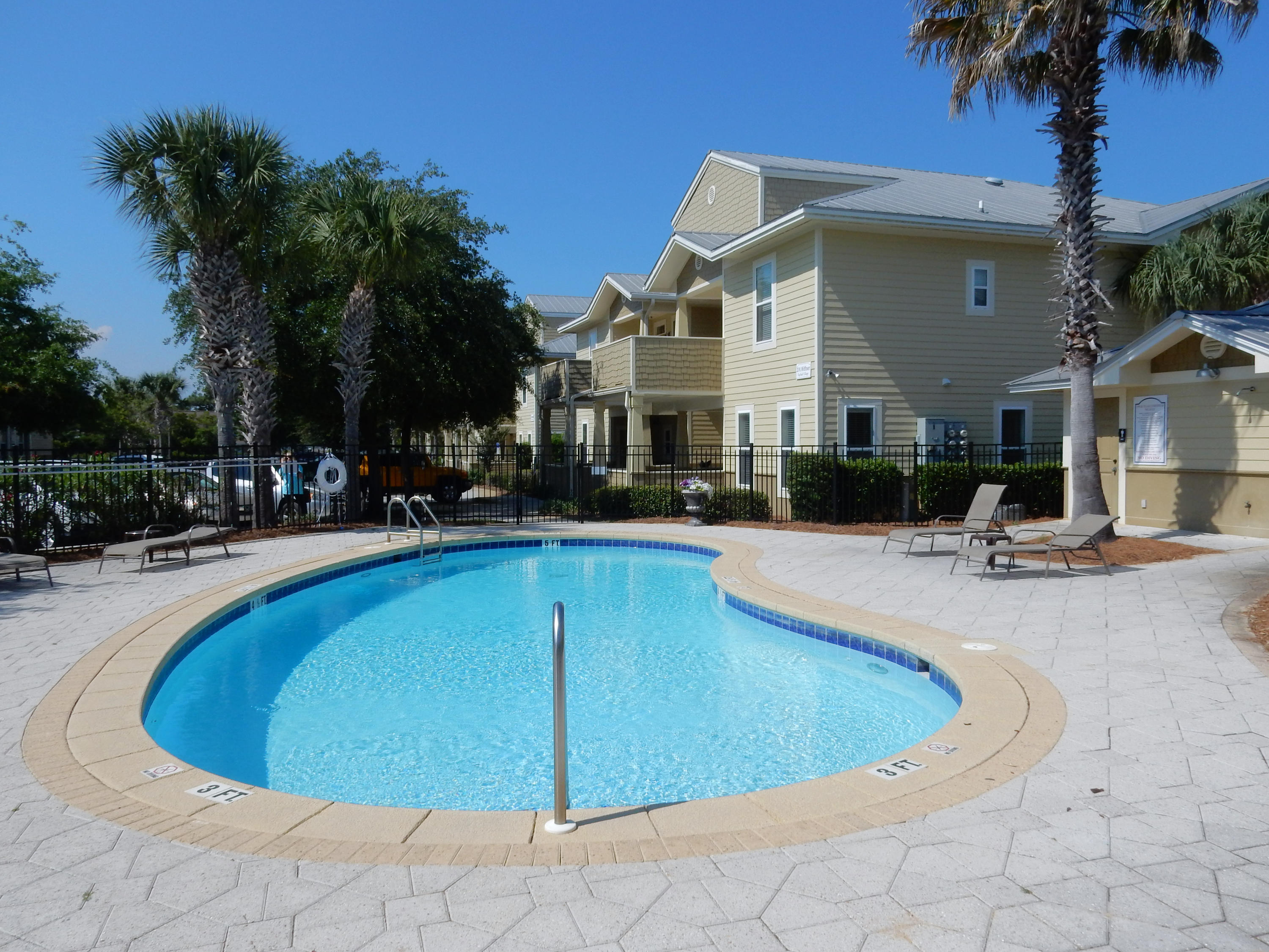 TOPSAIL VILLAGE - Residential