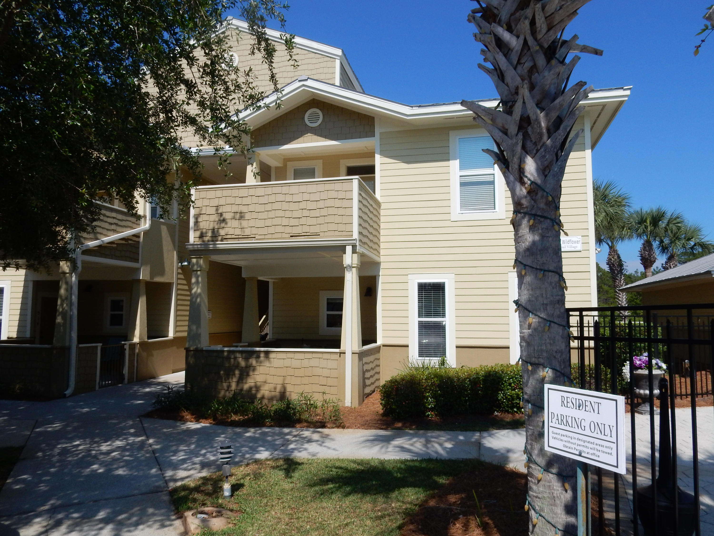 TOPSAIL VILLAGE - Residential