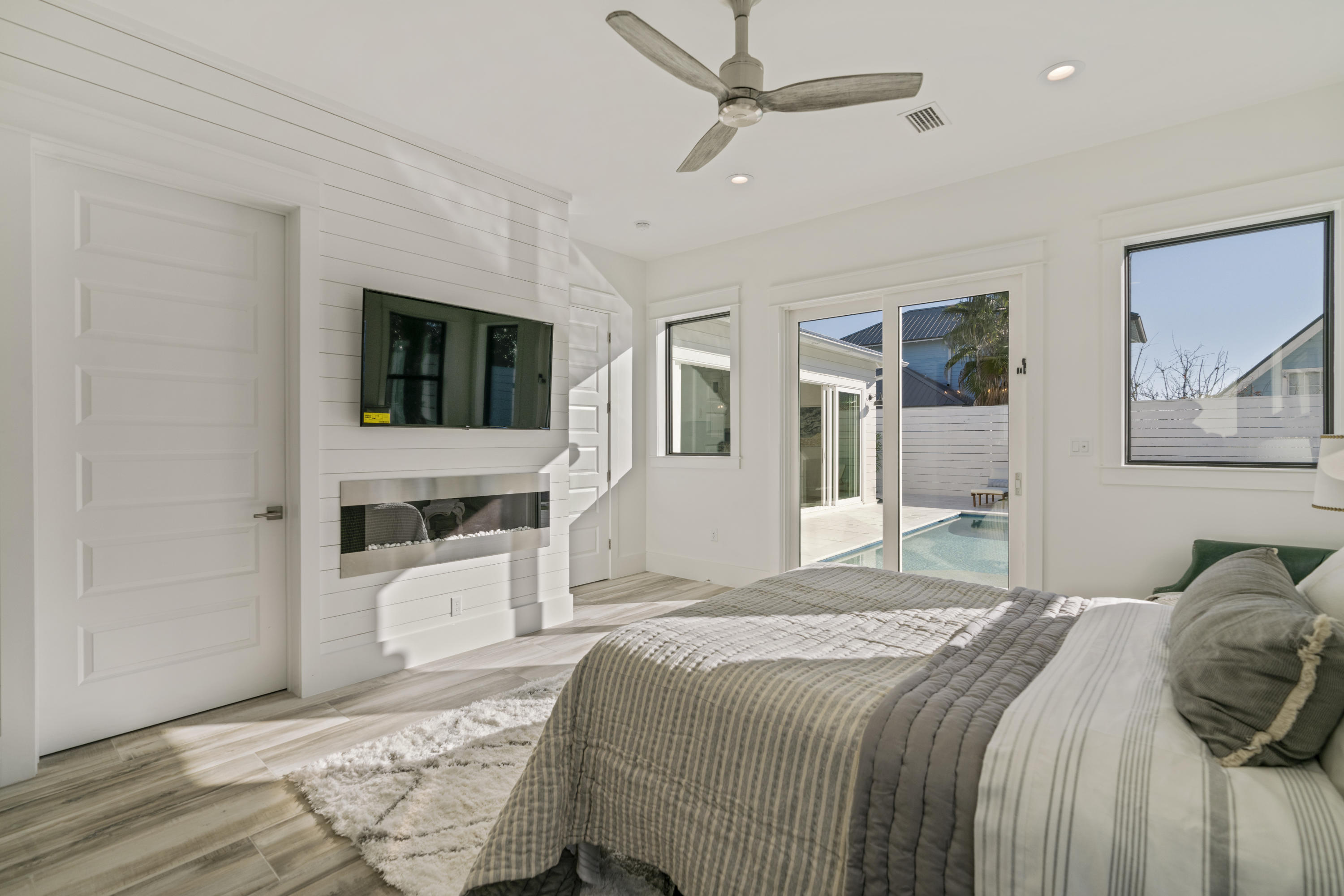 ROLLING DUNES ESTATES UNIT 2 - Residential