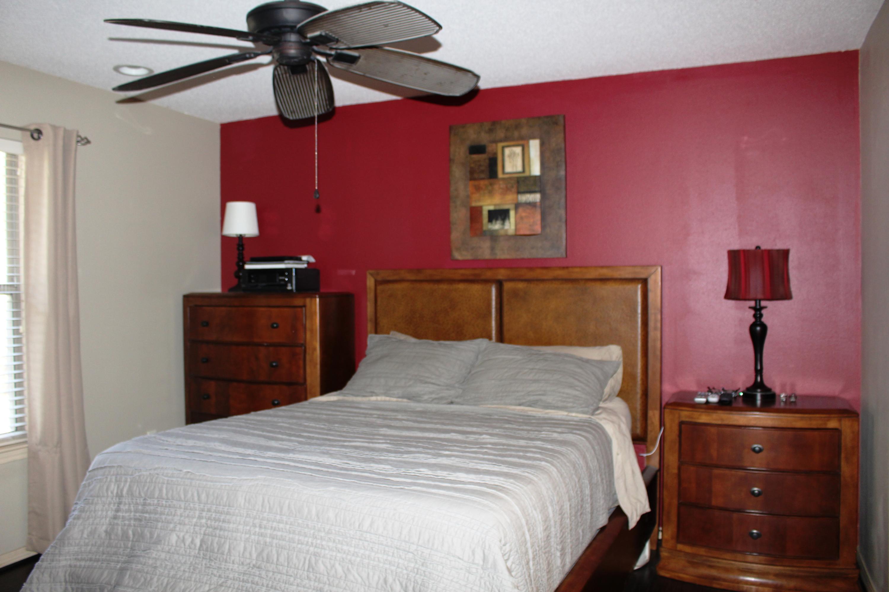 SPRING HOLLOW ESTATES S/D LOT 15 - Residential