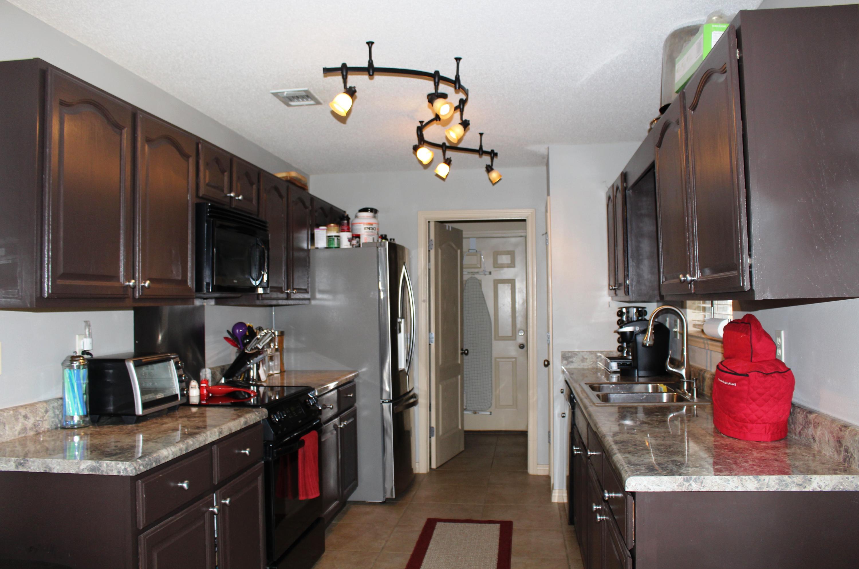 SPRING HOLLOW ESTATES S/D LOT 15 - Residential