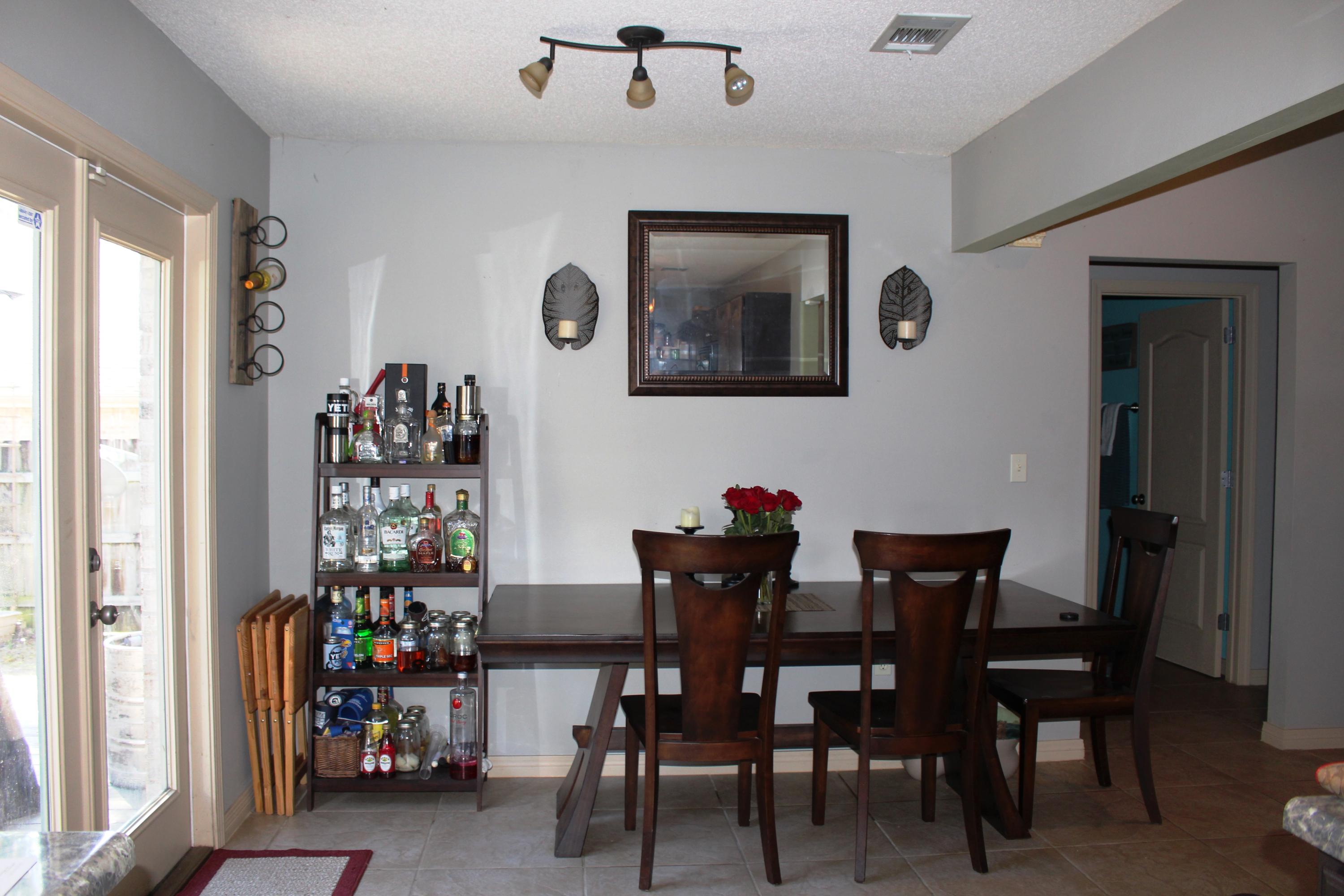 SPRING HOLLOW ESTATES S/D LOT 15 - Residential