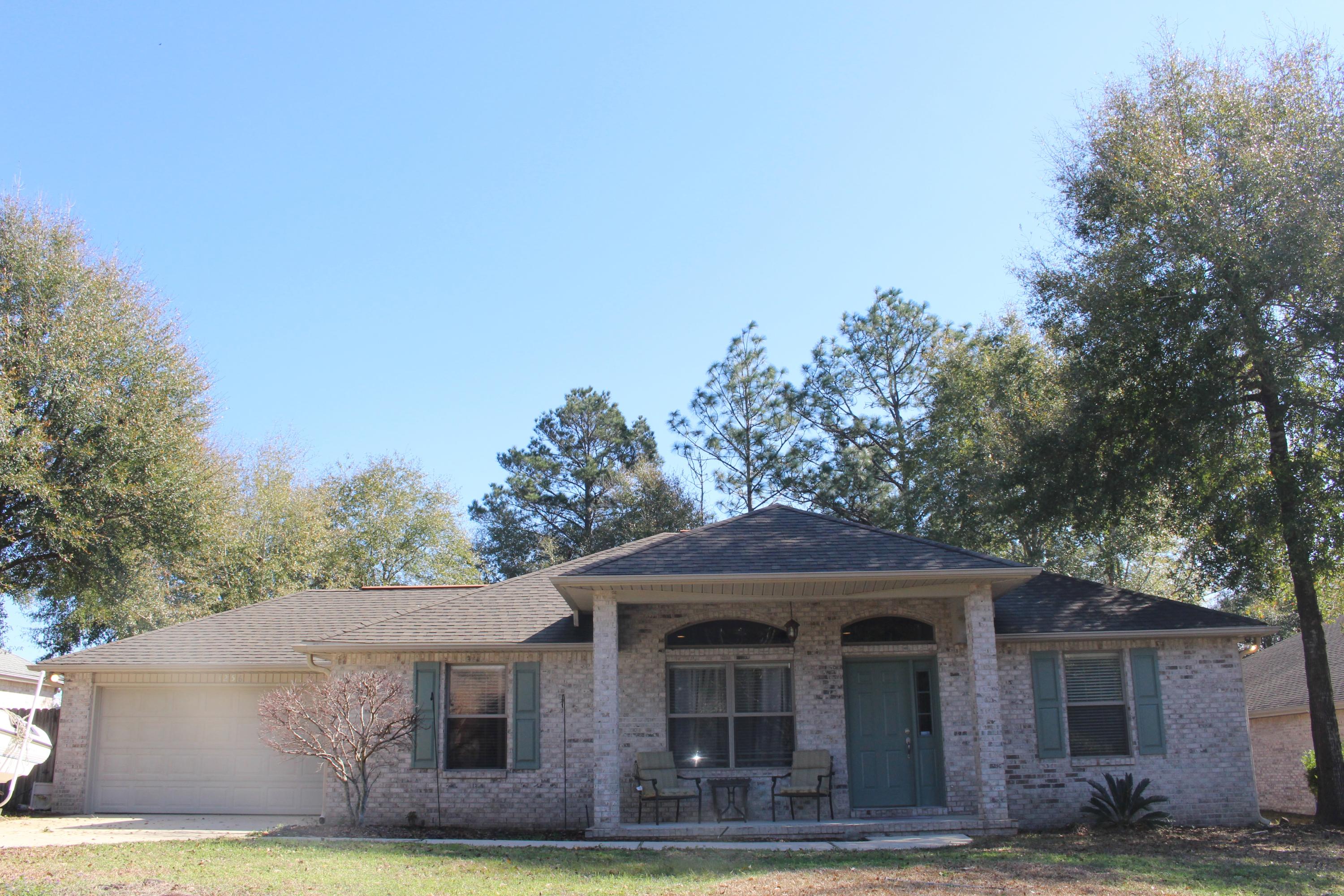 SPRING HOLLOW ESTATES S/D LOT 15 - Residential