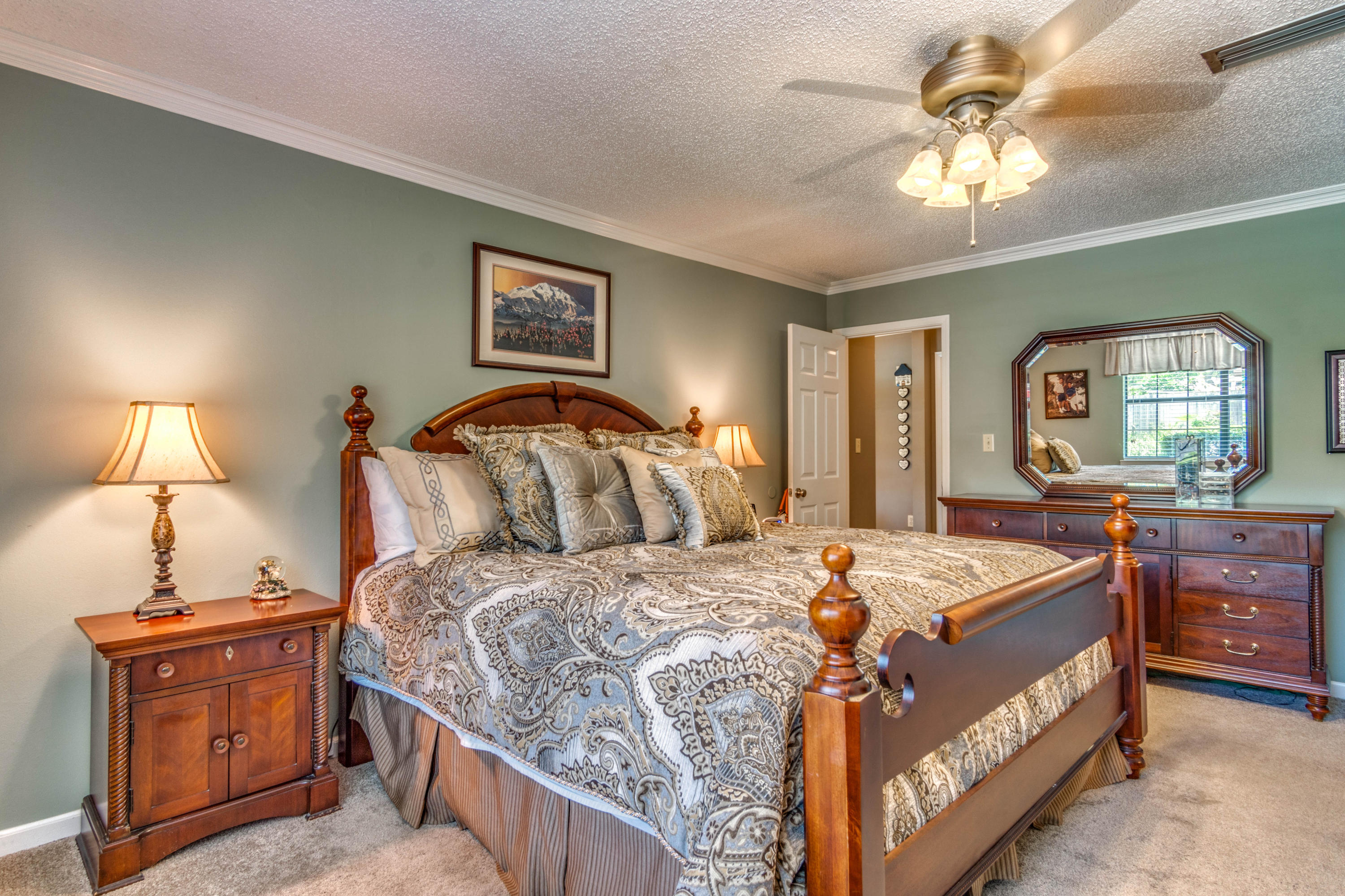 LAKE LORRAINE ESTATES 3 - Residential