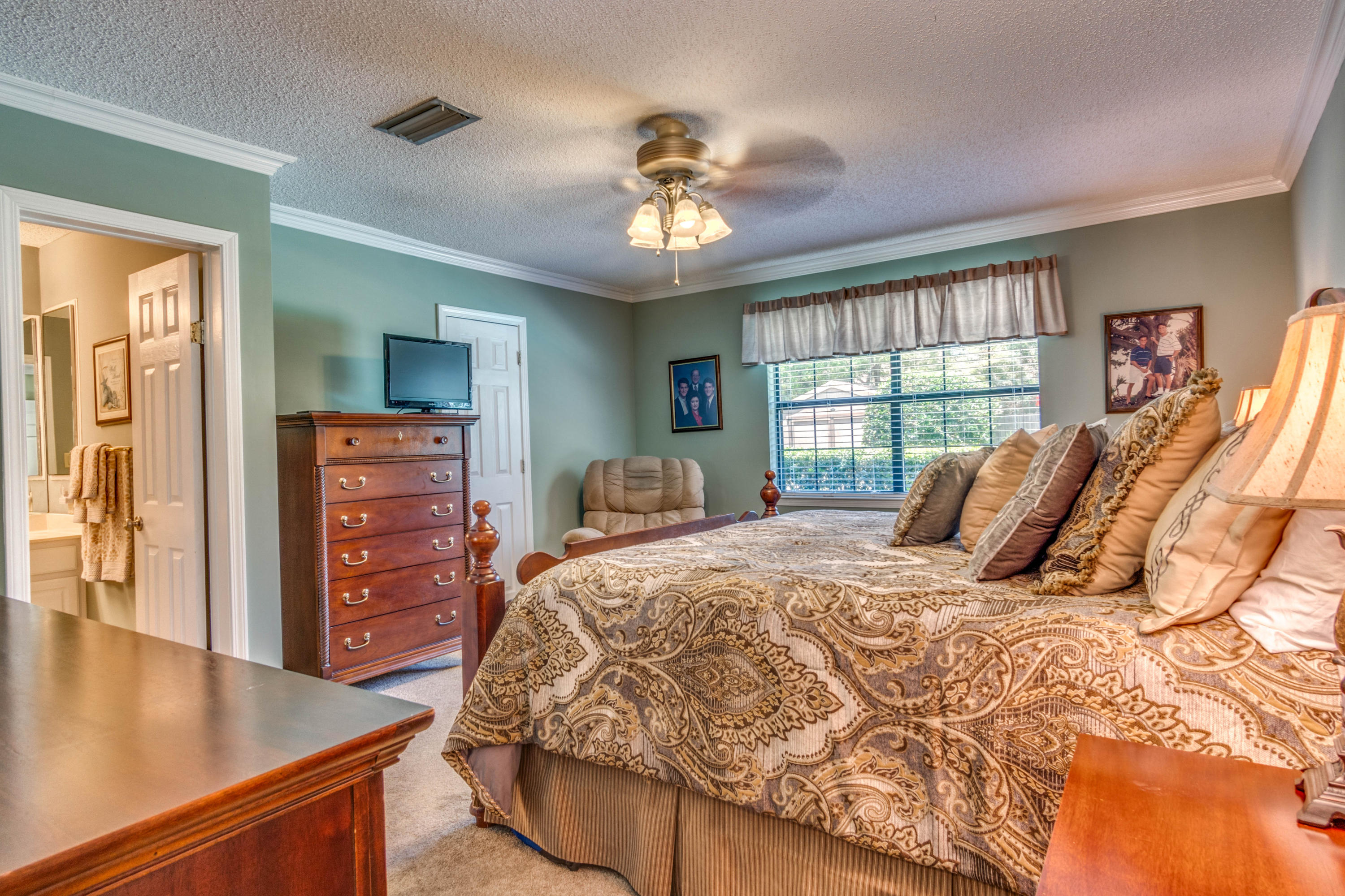 LAKE LORRAINE ESTATES 3 - Residential