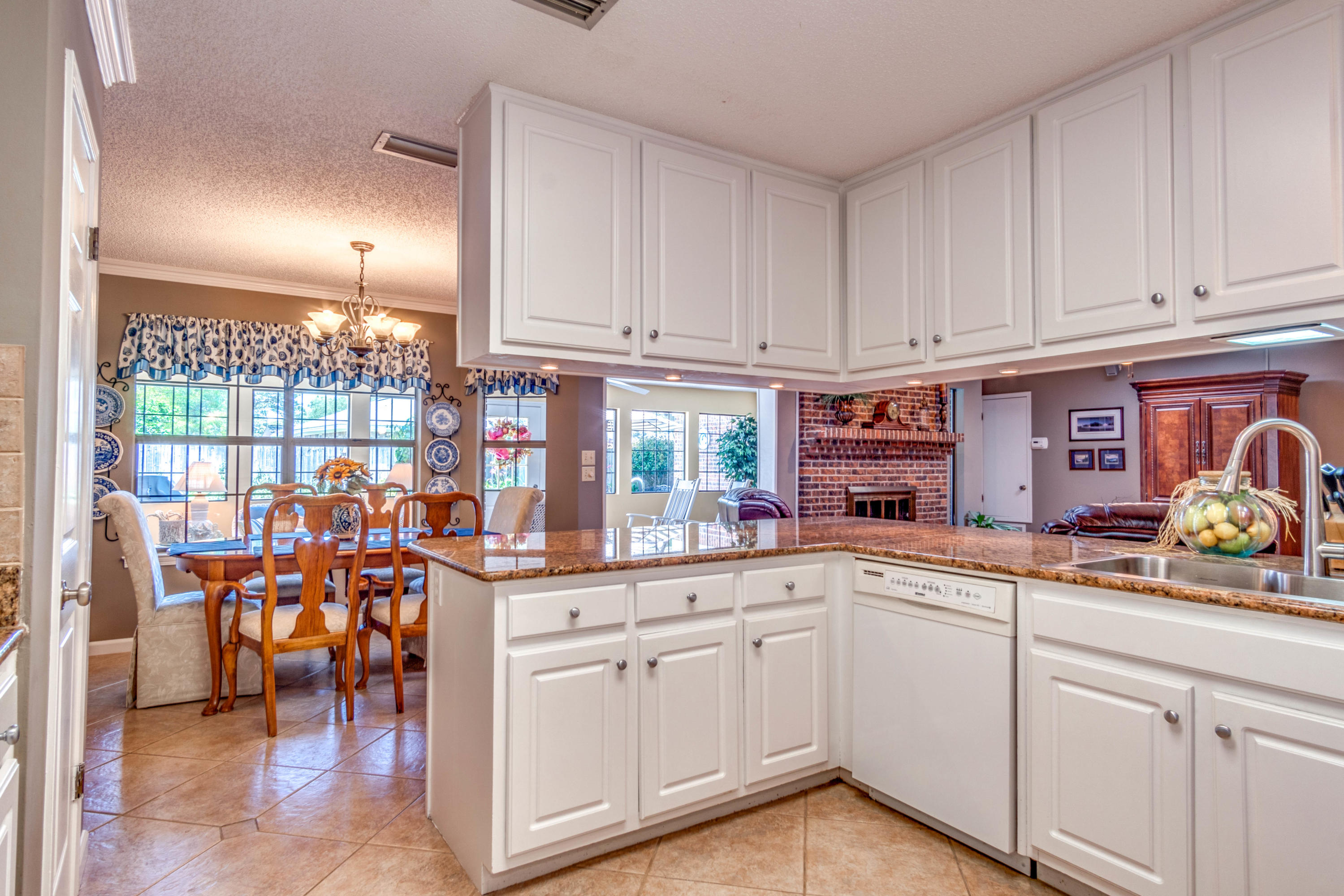 LAKE LORRAINE ESTATES 3 - Residential