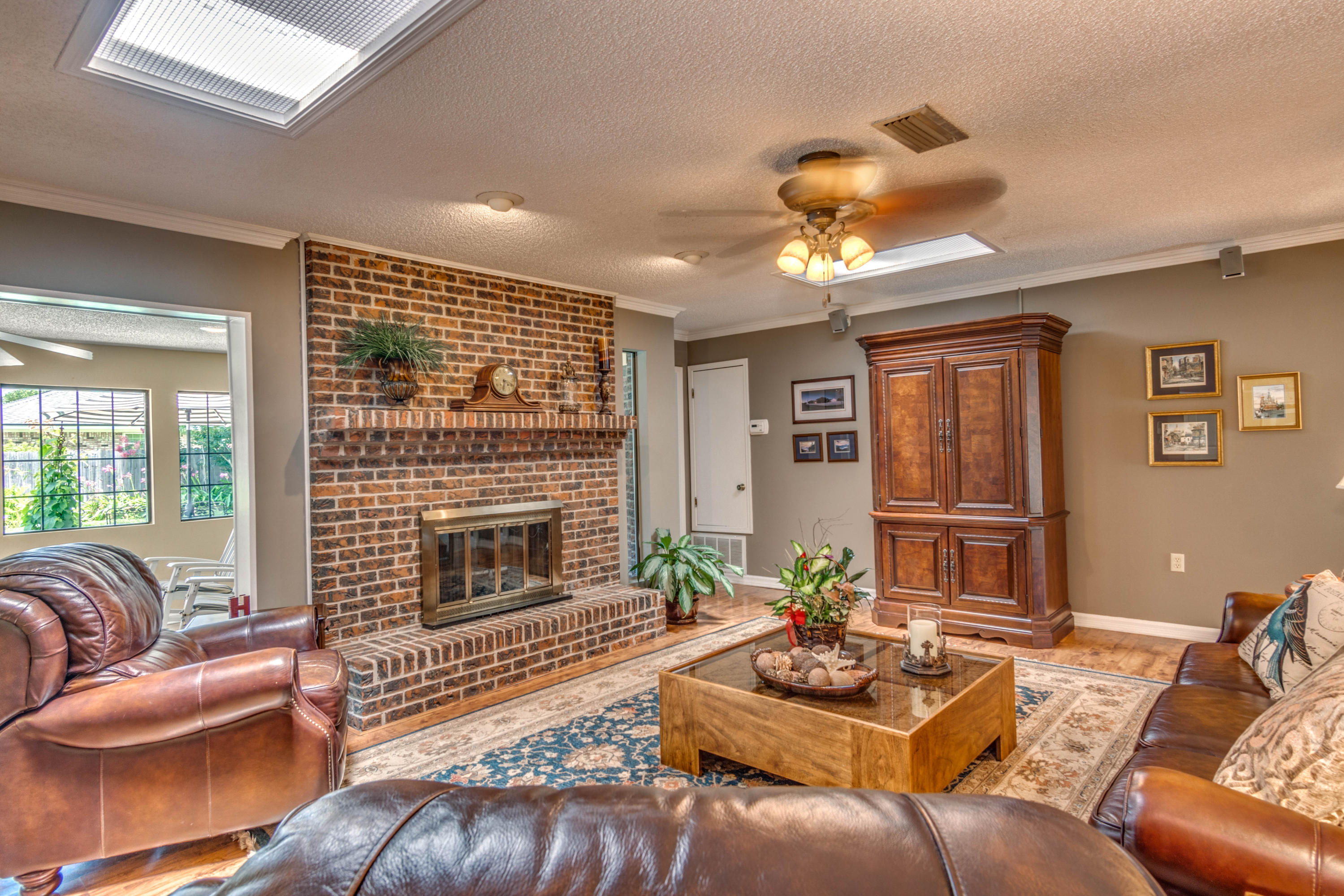 LAKE LORRAINE ESTATES 3 - Residential